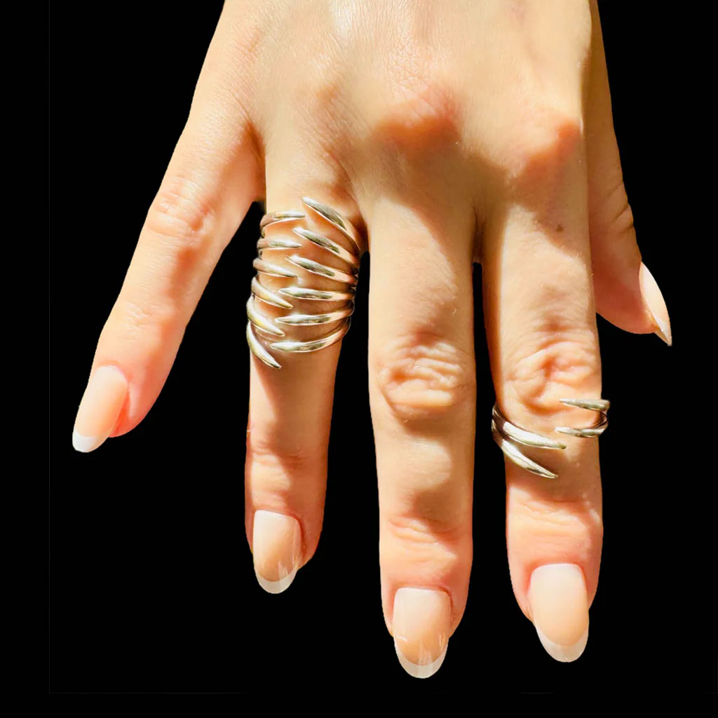 The Hug Statement Ring | Sterling Silver - Image 2
