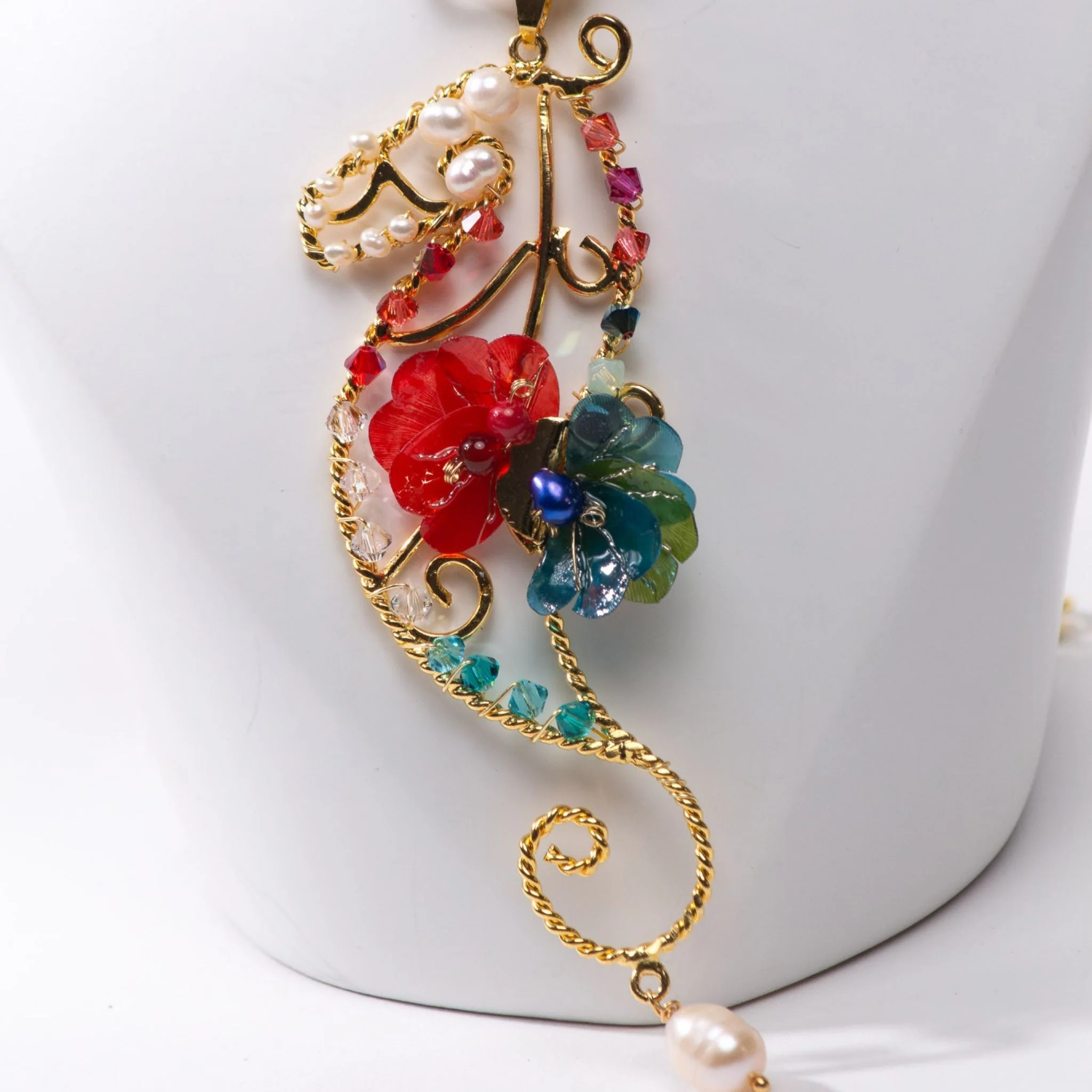 Seahorse Necklace - Image 3