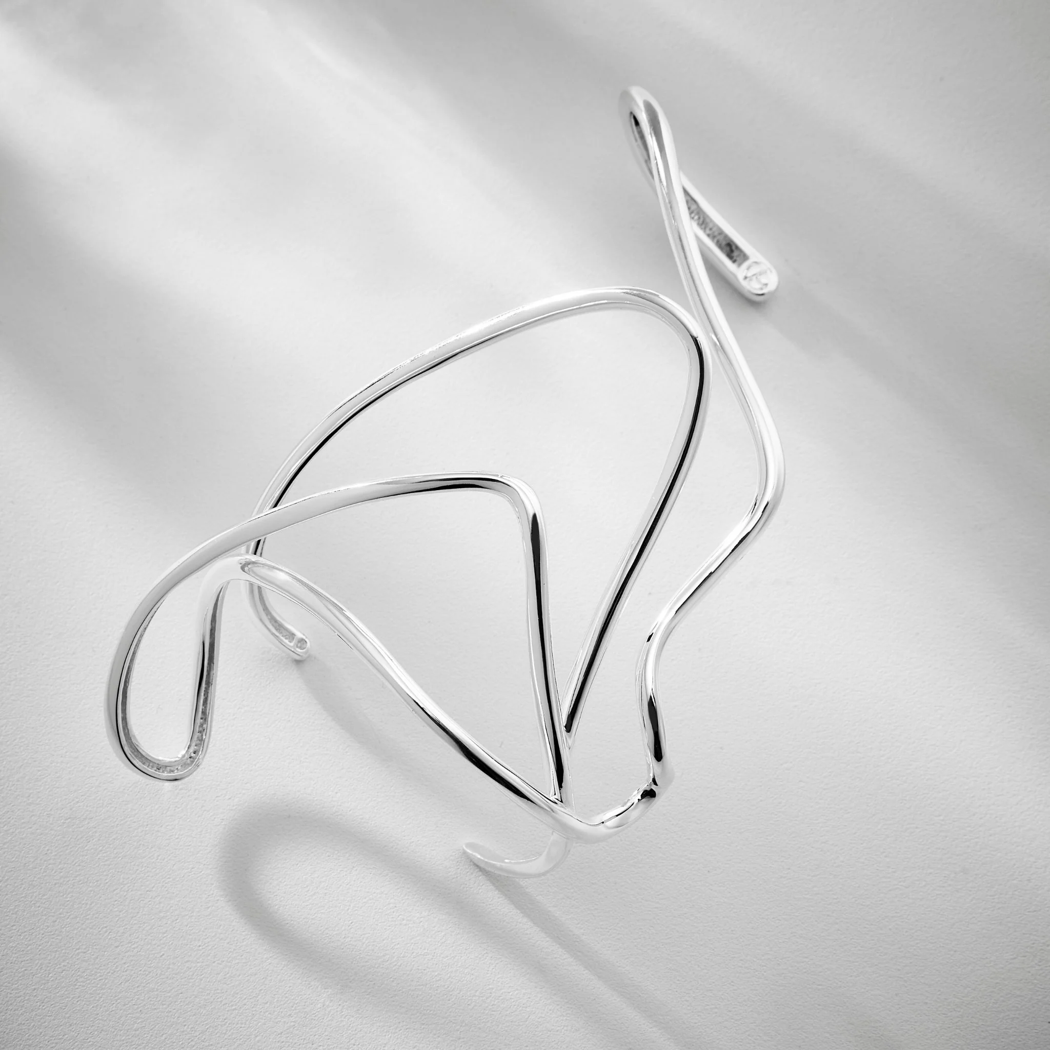 Silver Miragem Hand Bracelet - Duna Collection - Image 3