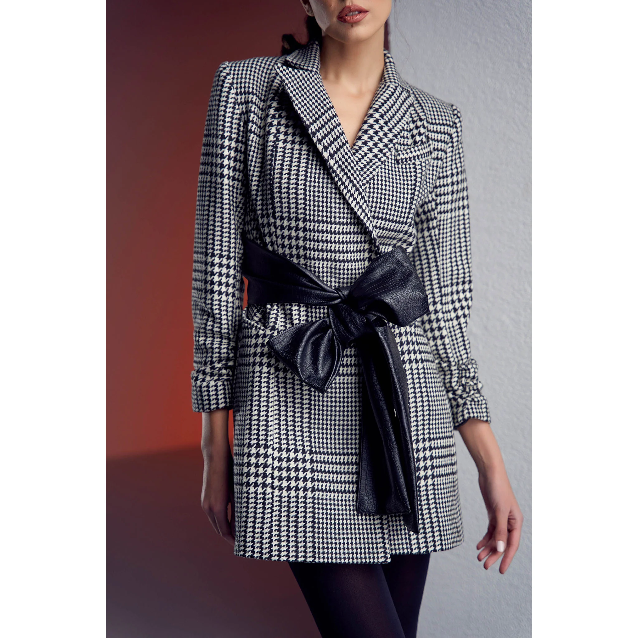 Houndstooth Wool Blazer Dress With Contrast Belt - Image 5