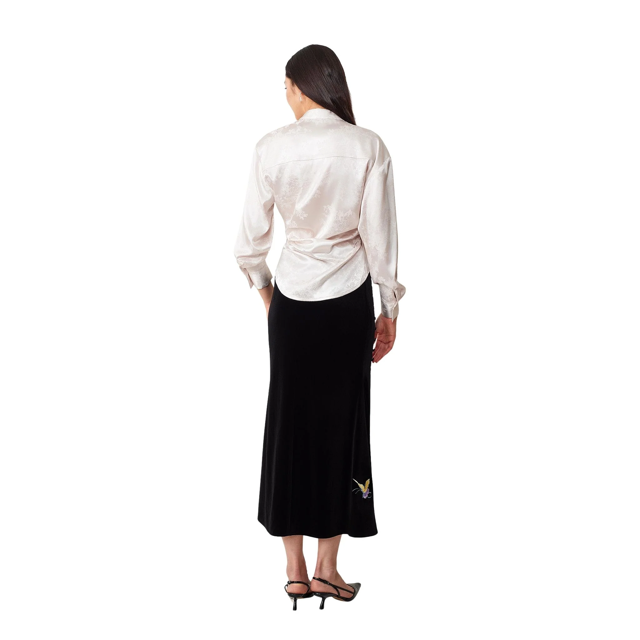 White V-Neck Hanfu Blouse - Image 5