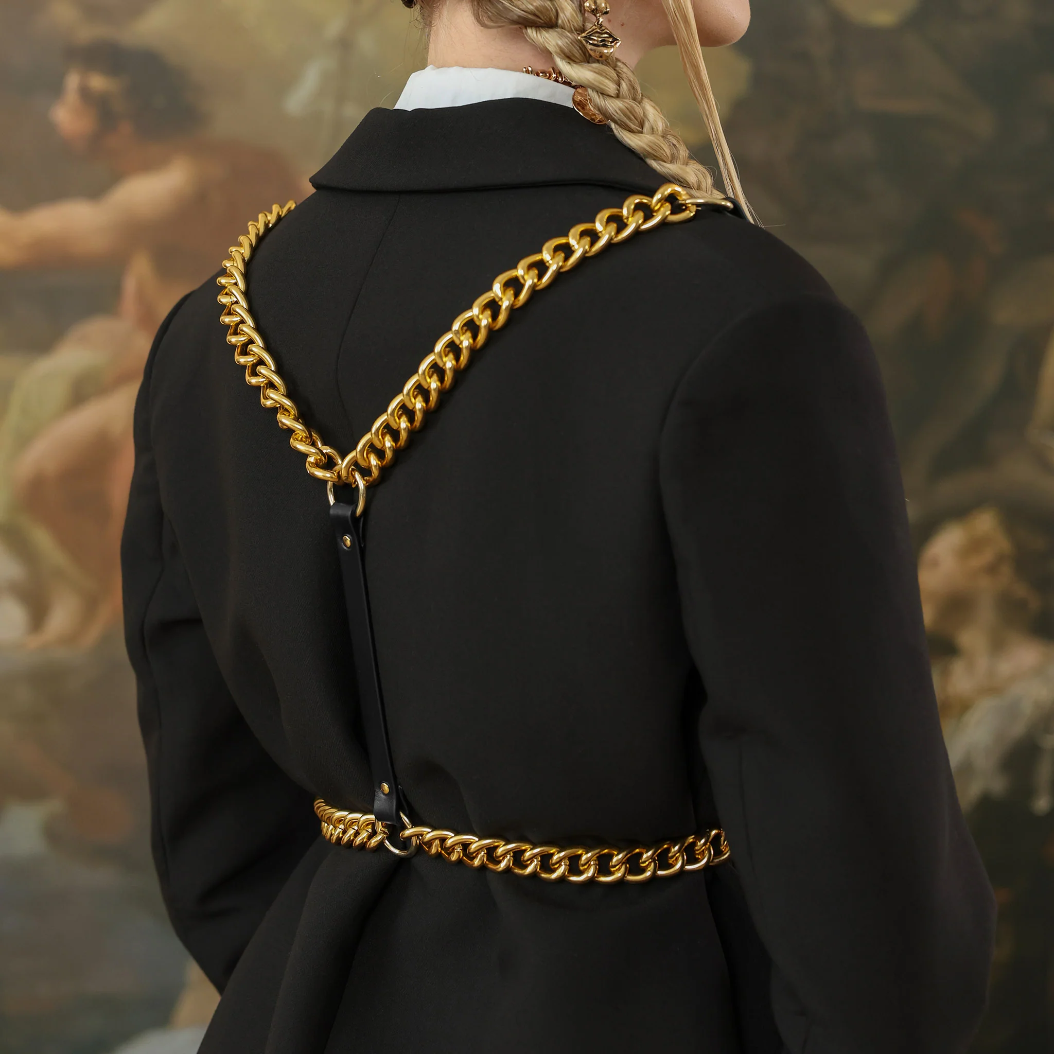 Black Vea Chained Harness - Image 3