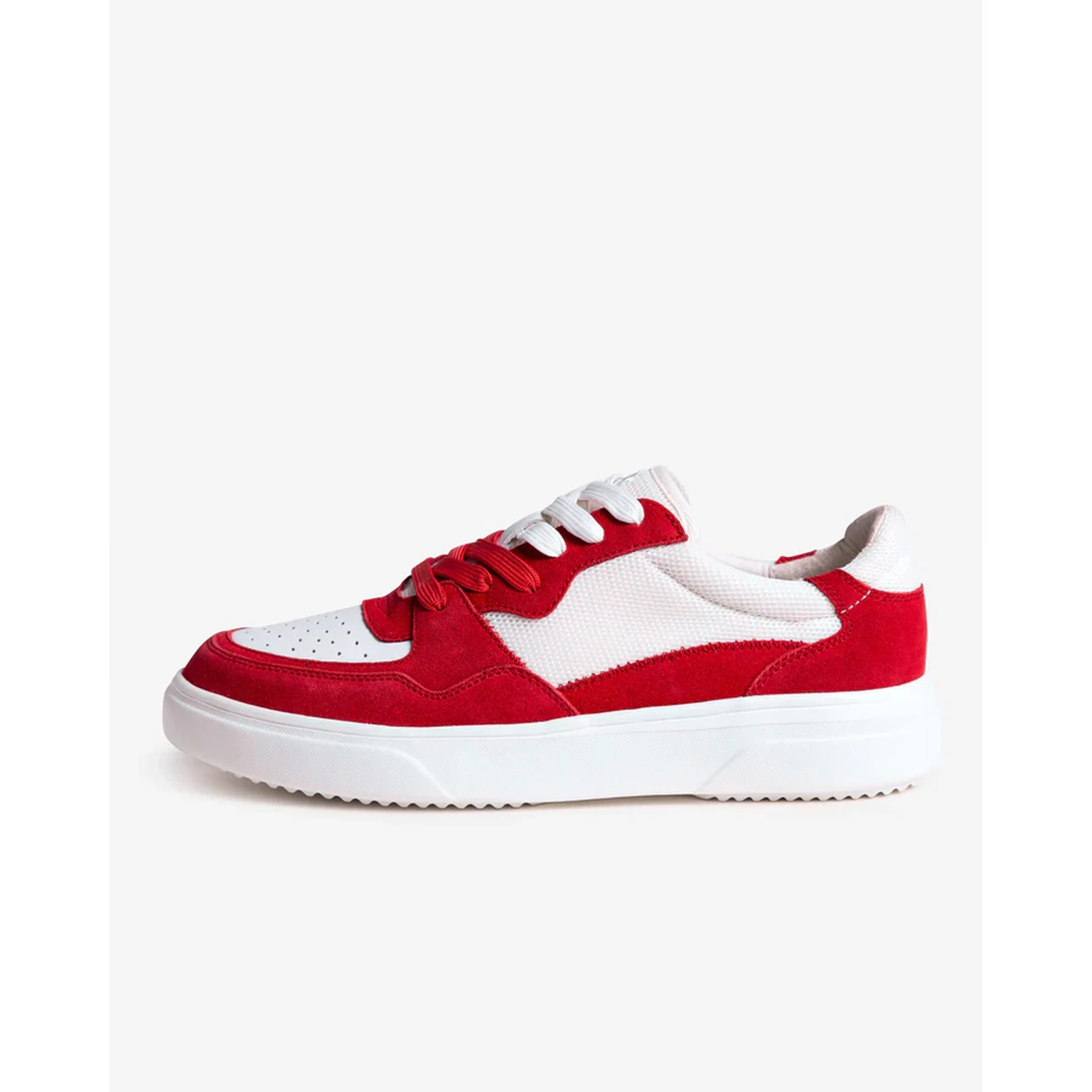 Court 2.0 | Crimson - Image 2