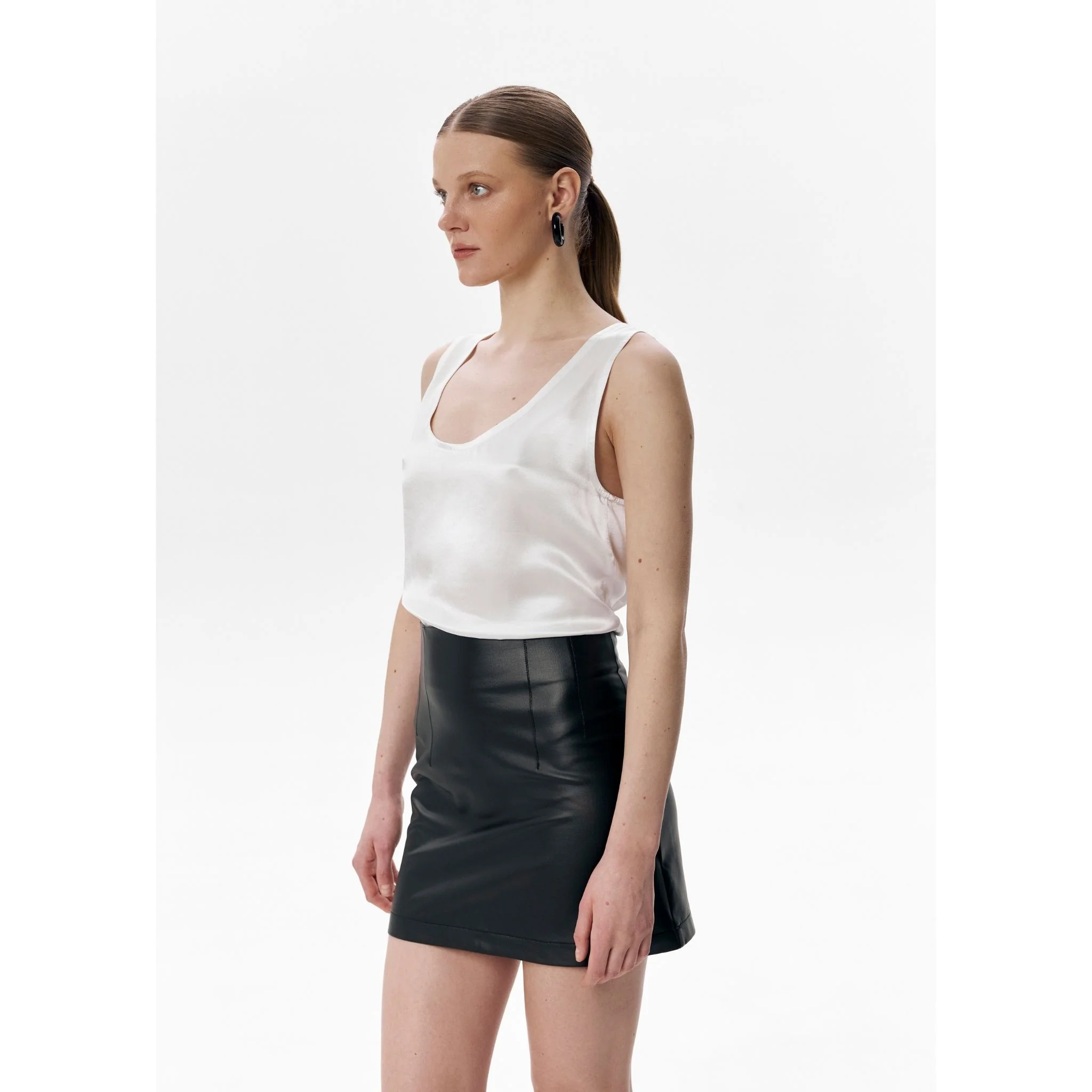 Black BRIEF Skirt - Image 3