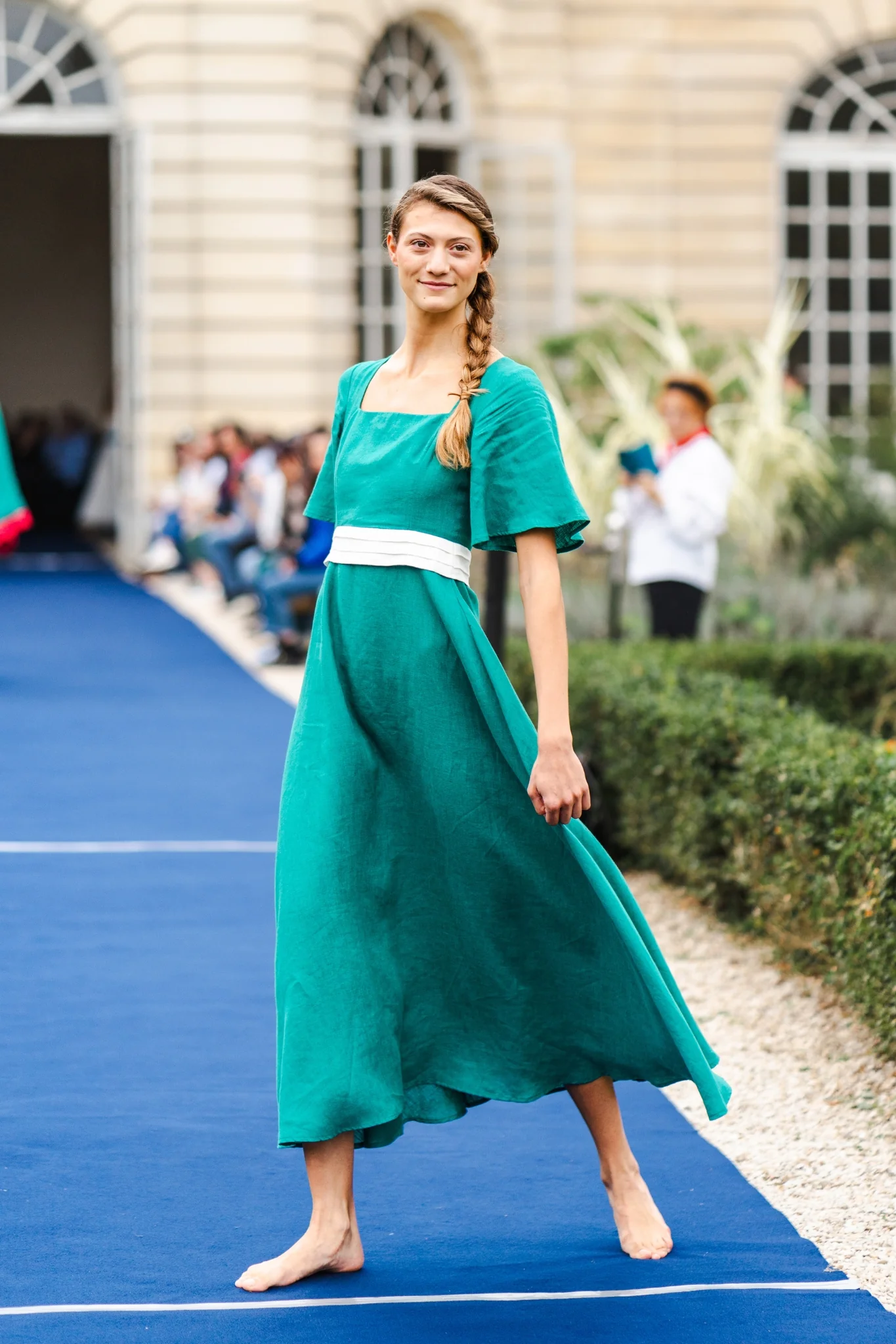 Emerald Earth Linen Maxi Dress - Image 3