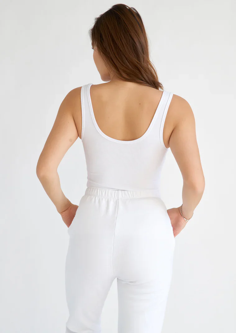 Clear Essential Tank | White - Image 7