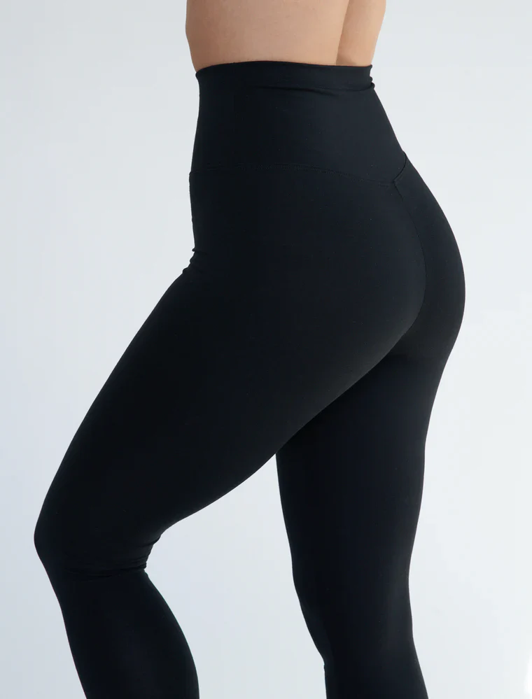 Earth Body High-Waisted Legging | Black - Image 3