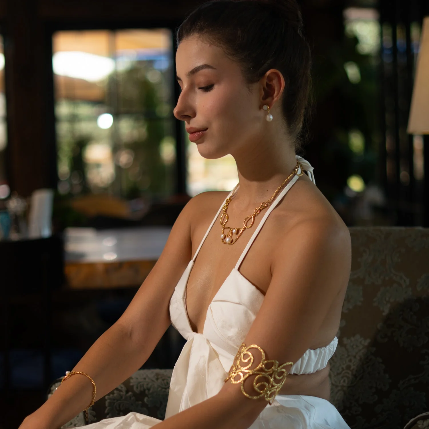 Pearl & Gold Earrings - Image 4