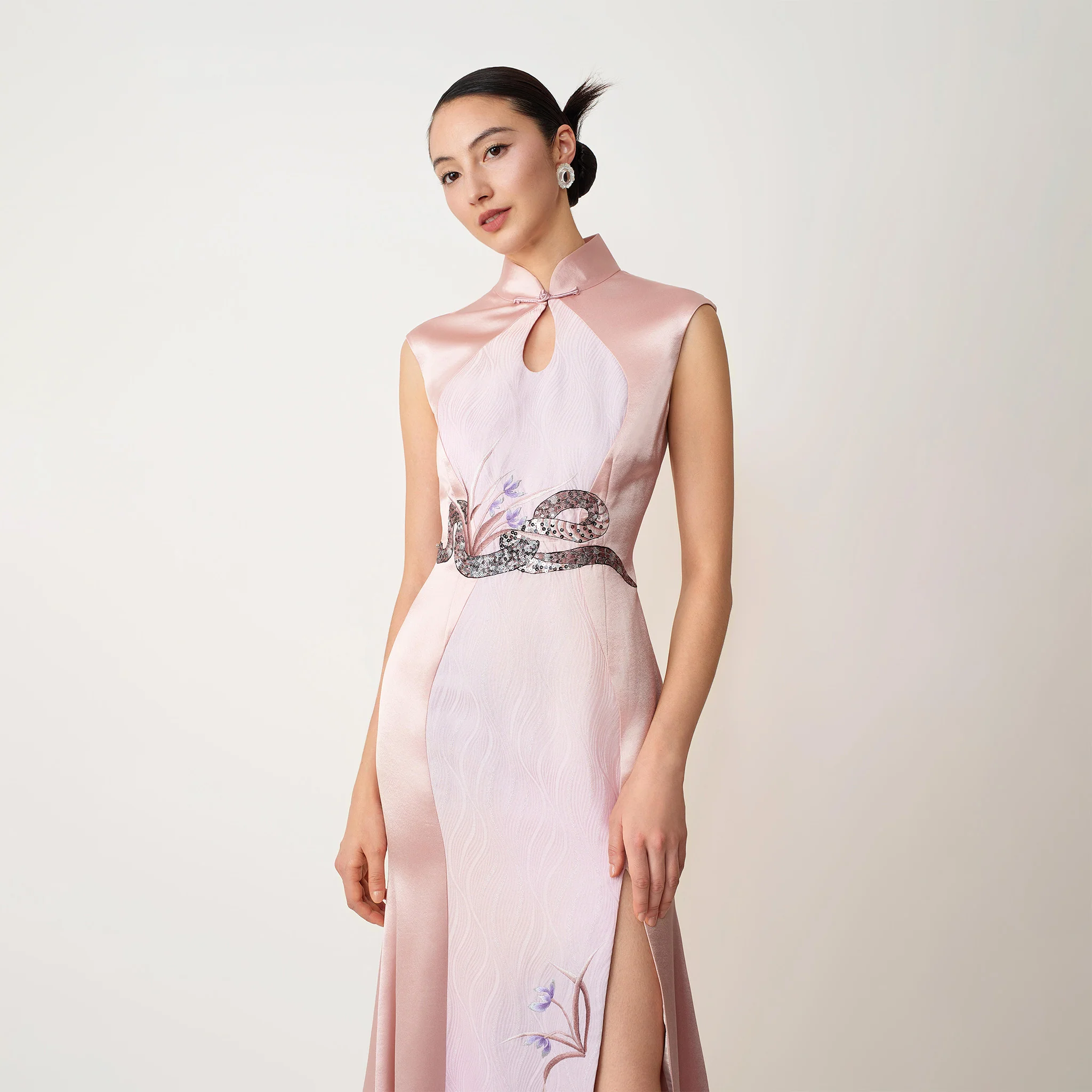 Ombre Pink Snack & Orchid Qipao - Image 4