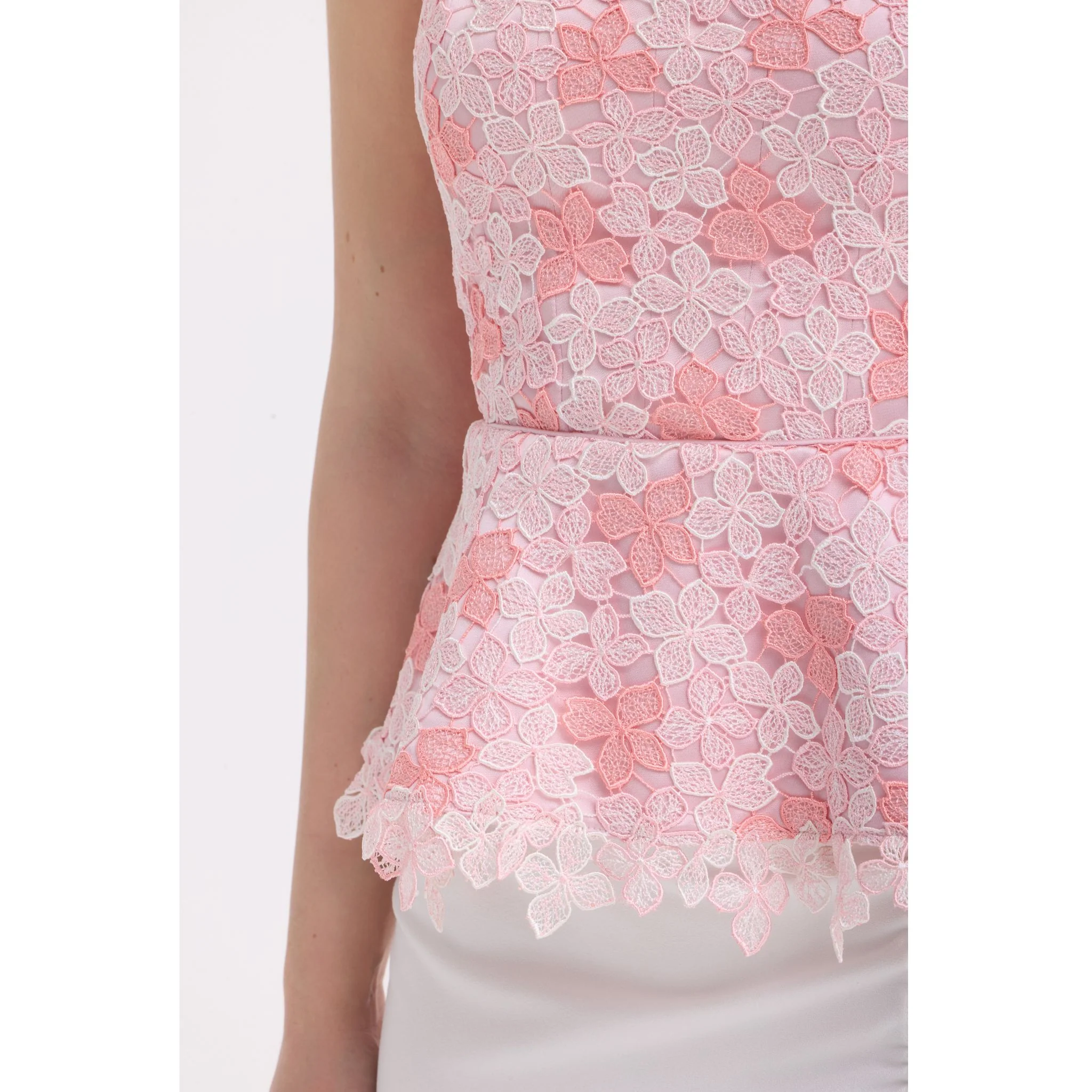 Belle Peplum Corset - Image 3