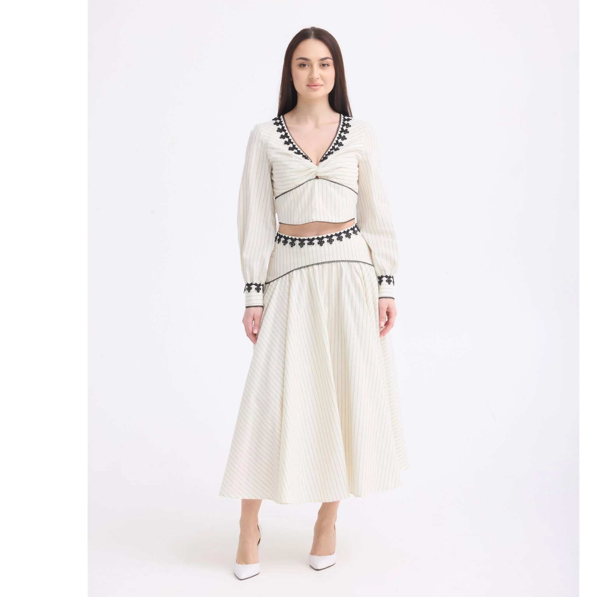 Ivory Pleated Lace Trim Set - Image 2