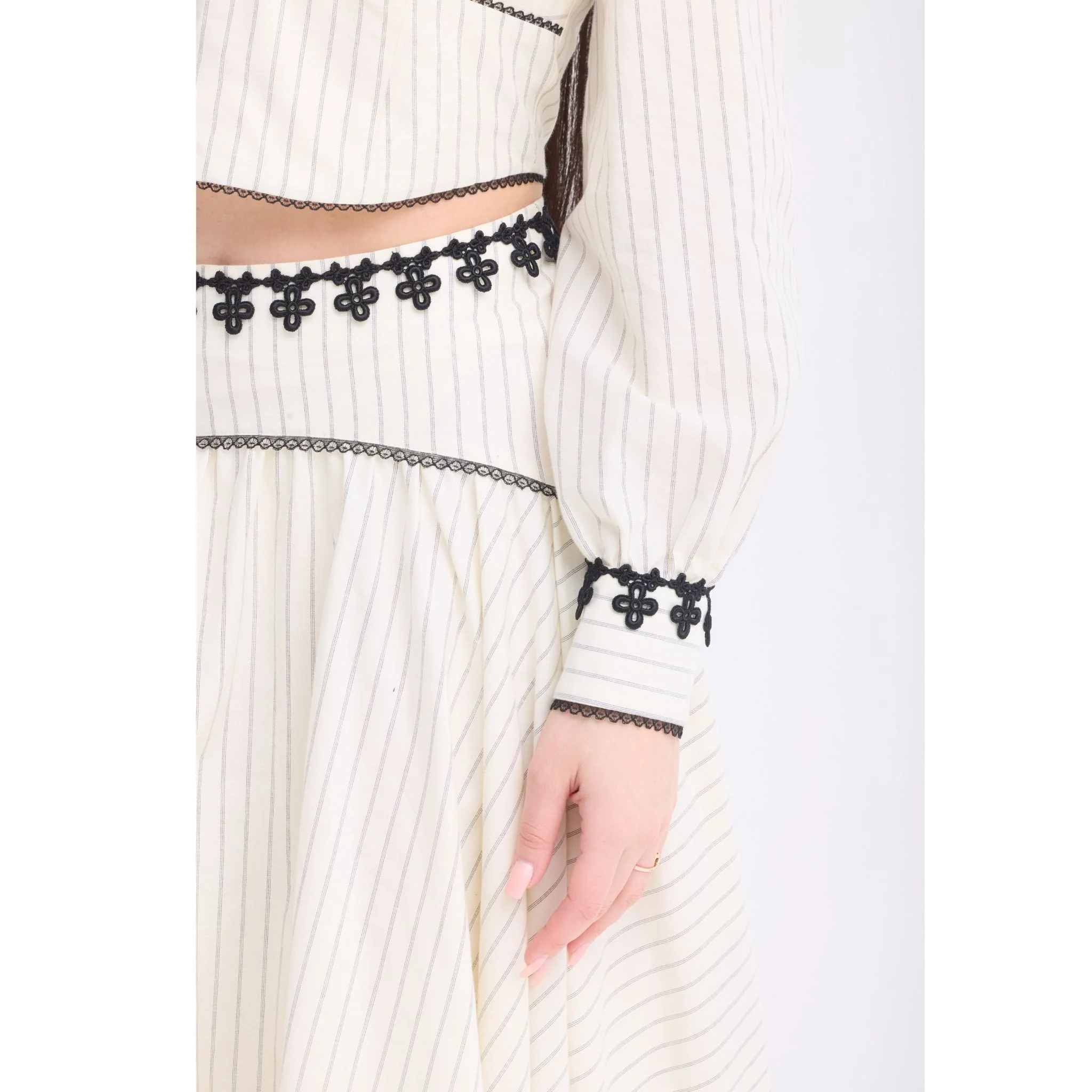Ivory Pleated Lace Trim Set - Image 4