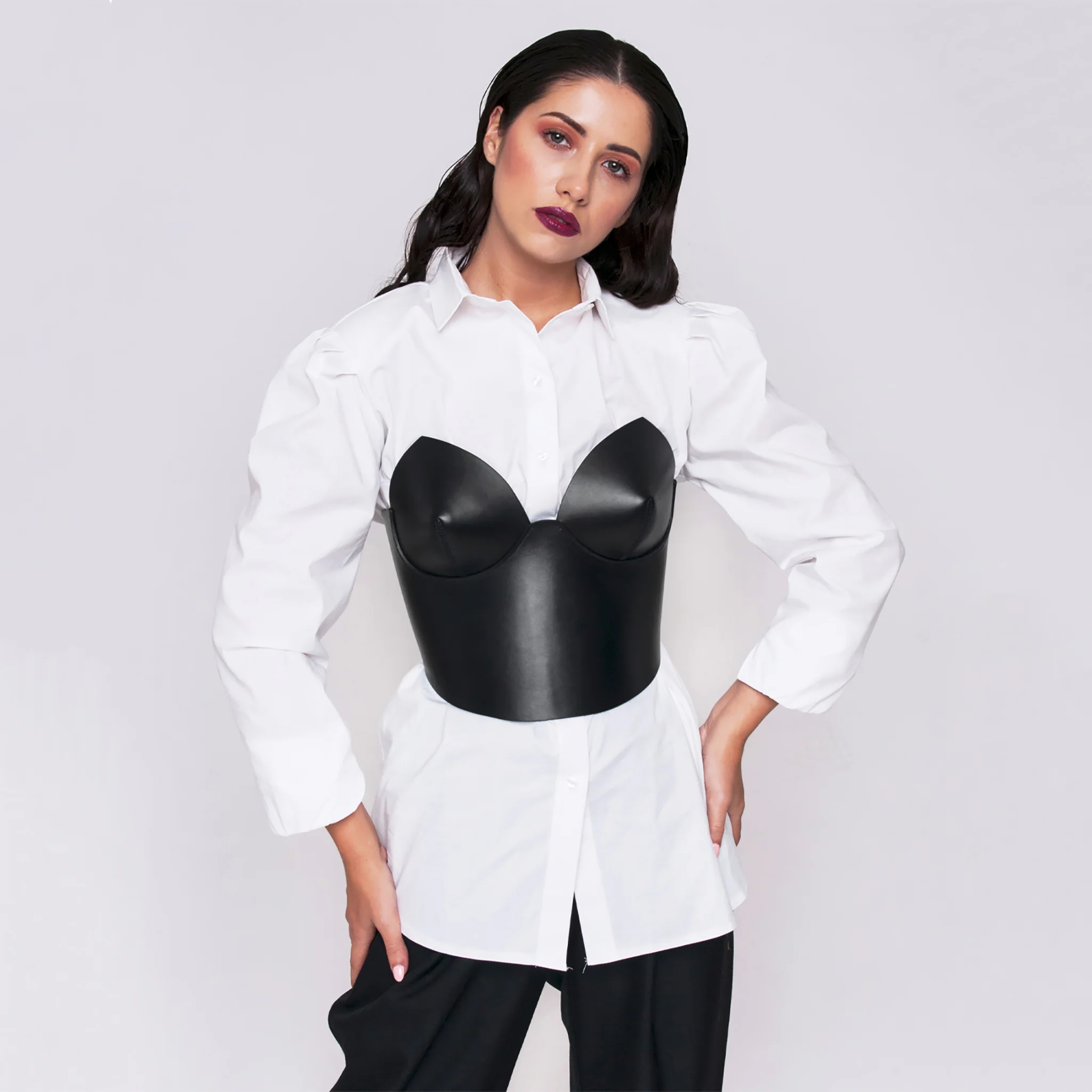Black Leather Overbust Corset - Image 2