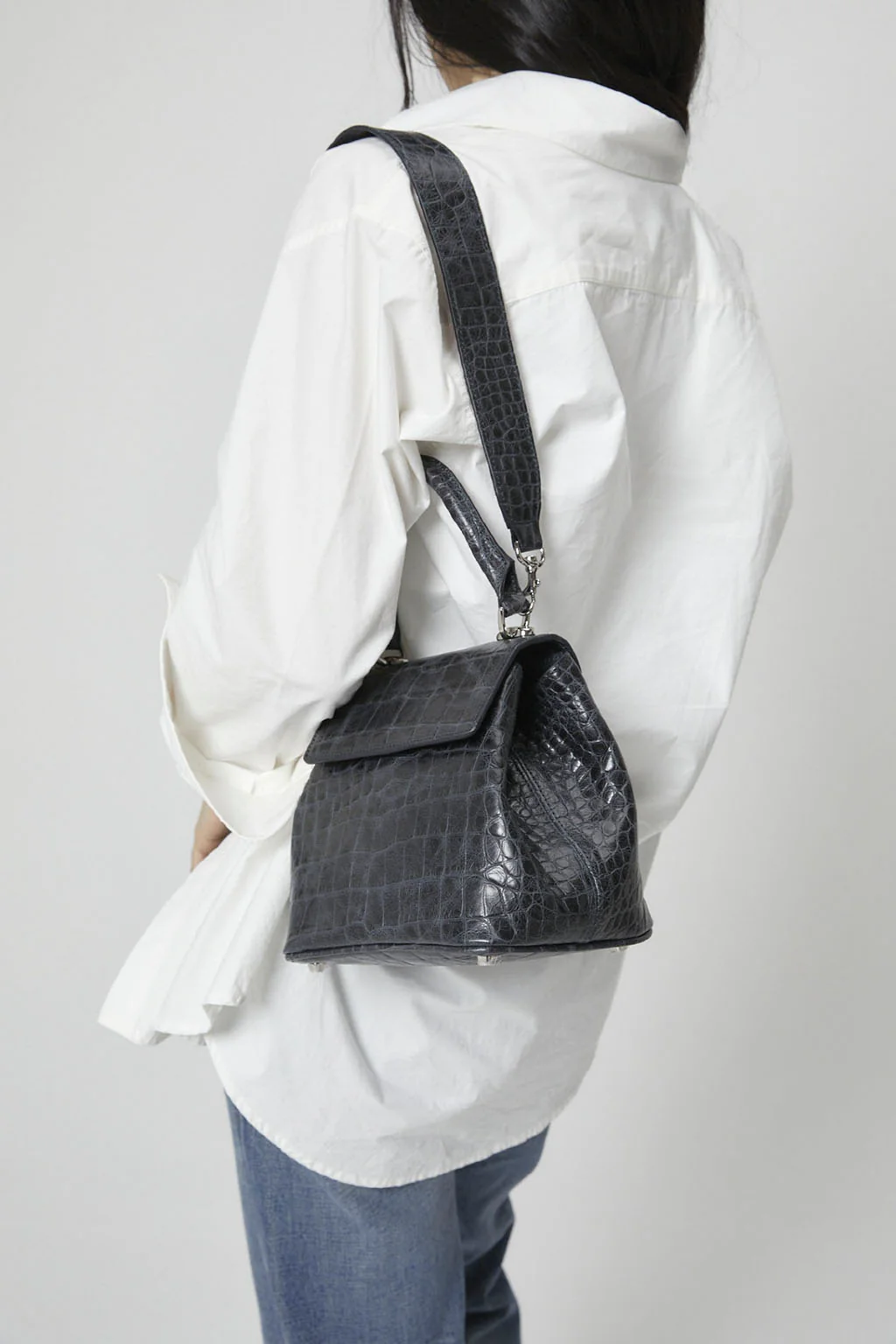 Anne Crocodile-Effect Leather Bag | Navy - Image 7