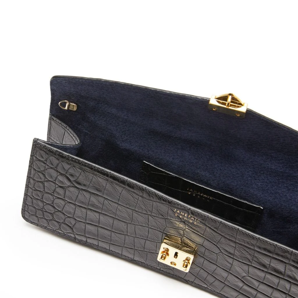 Clutch R | Black - Image 4