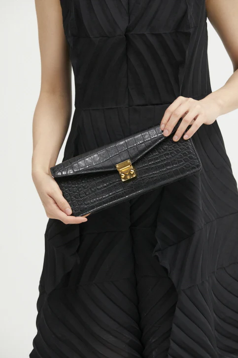 Clutch R | Black - Image 6