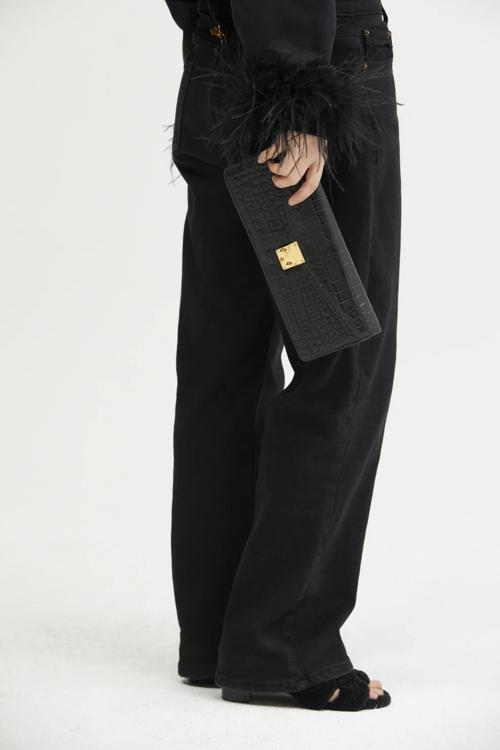 Clutch R | Black - Image 8