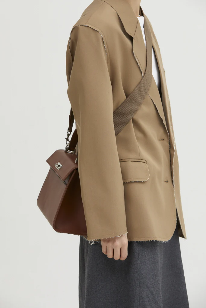 Jade Brown Small - Image 7
