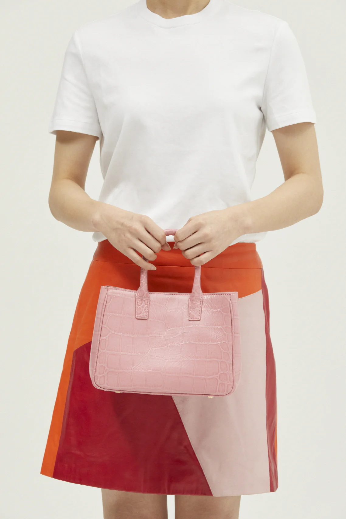 Loui Salmonpink Small - Image 6