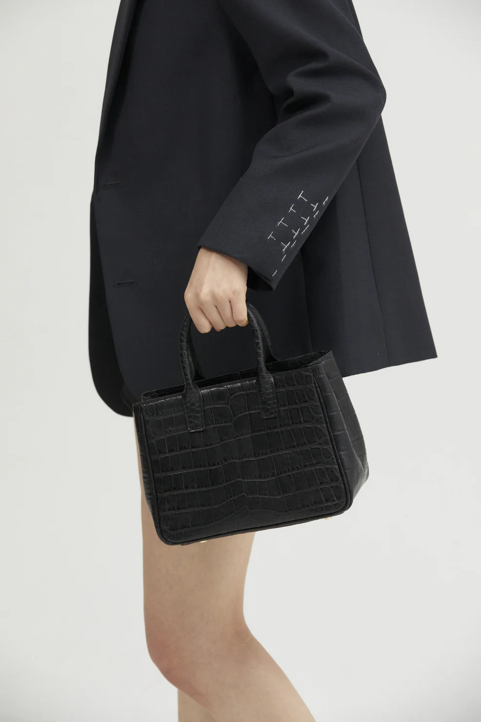 Loui Small Bag | Black - Image 8