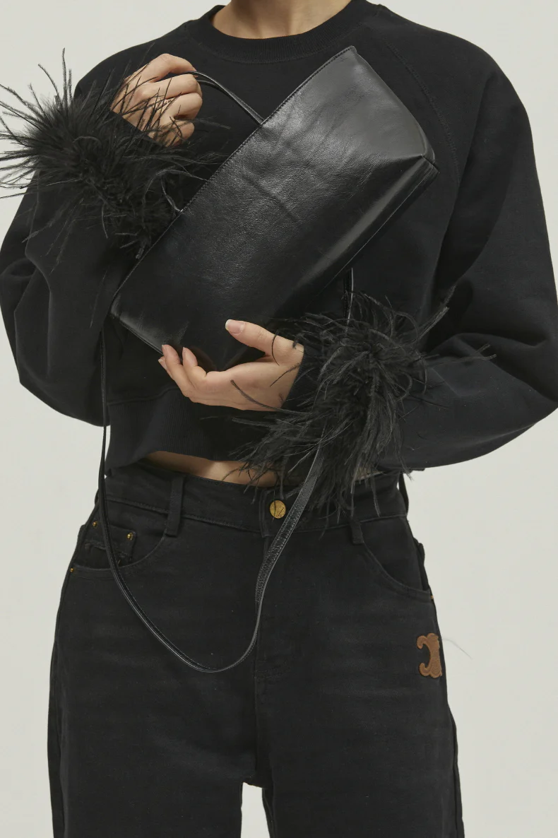 Mia Black - Image 12