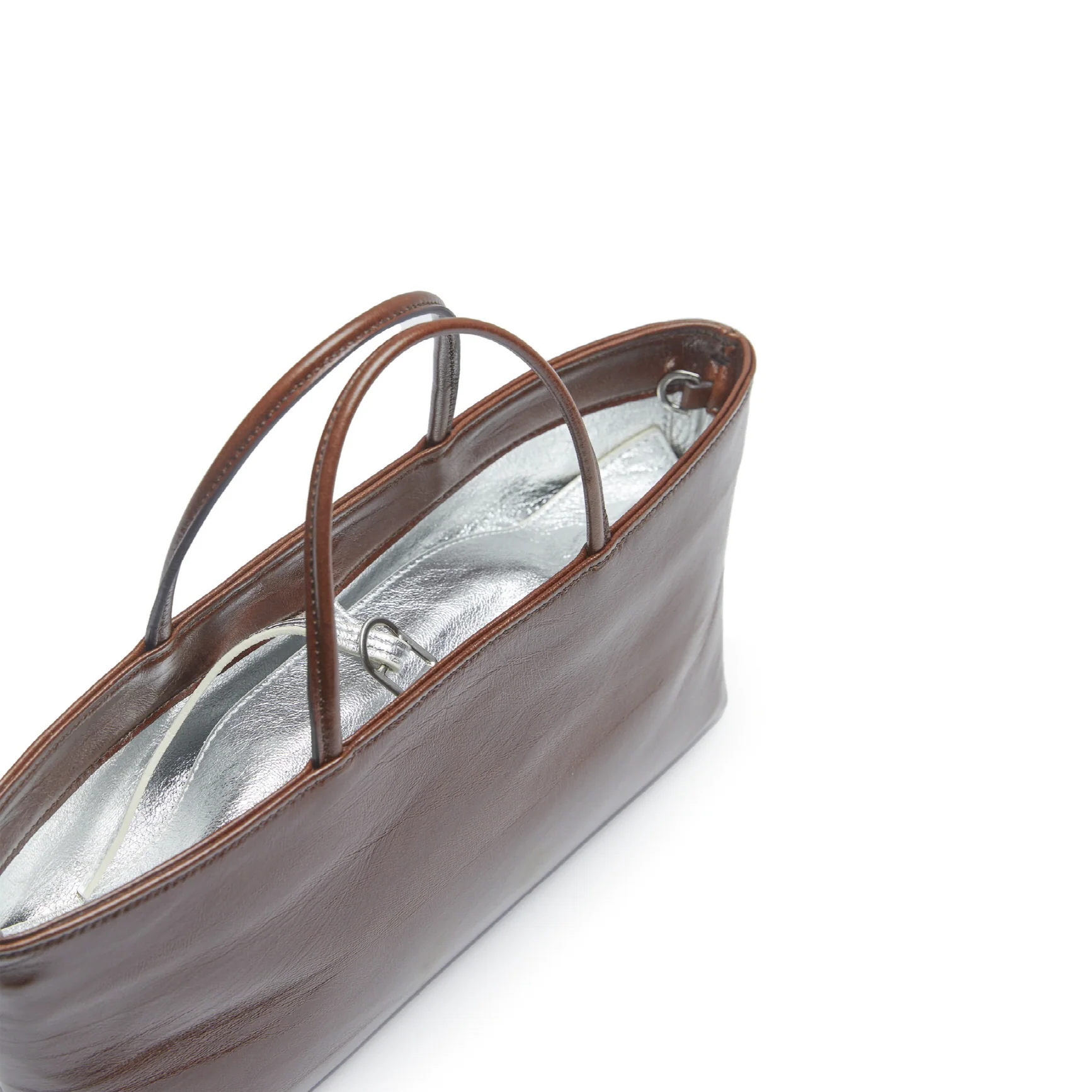 Mia Brown - Image 5