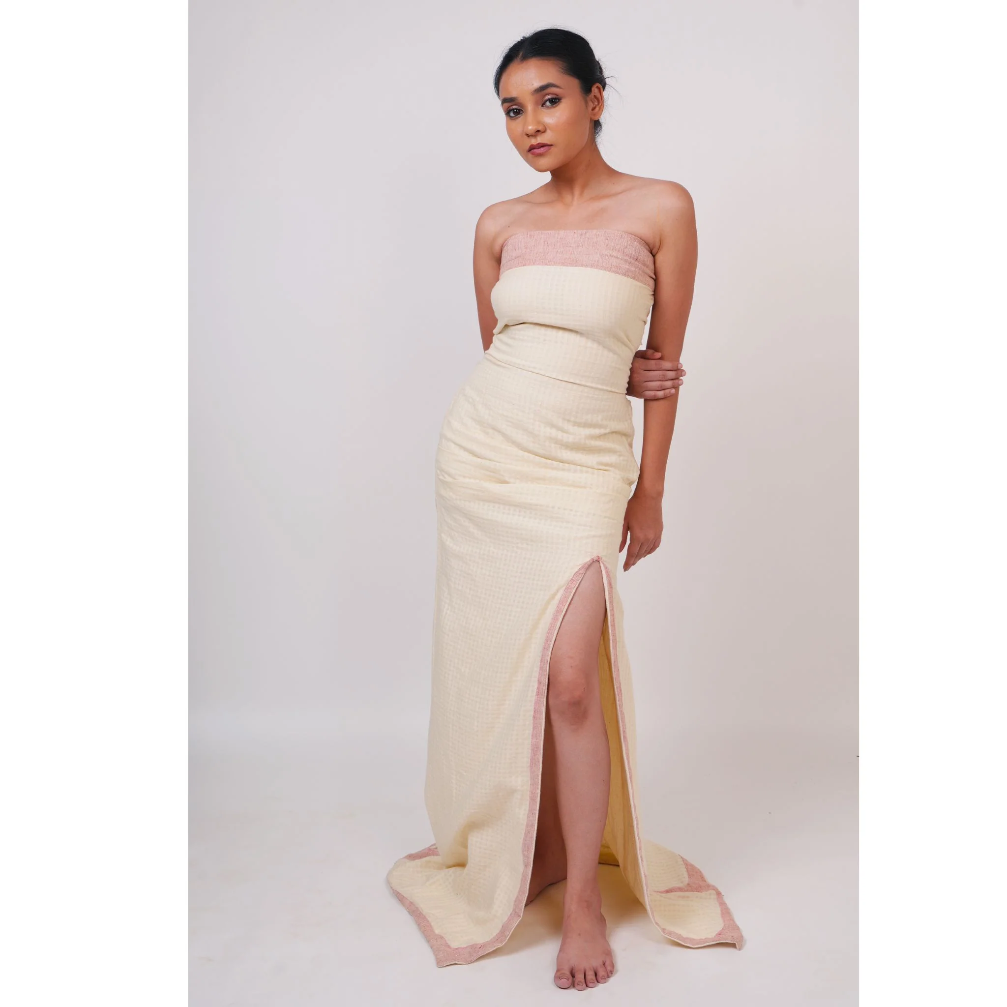 Off-White Strapless Maxi Palaash Gown with Pink Trim - Image 2