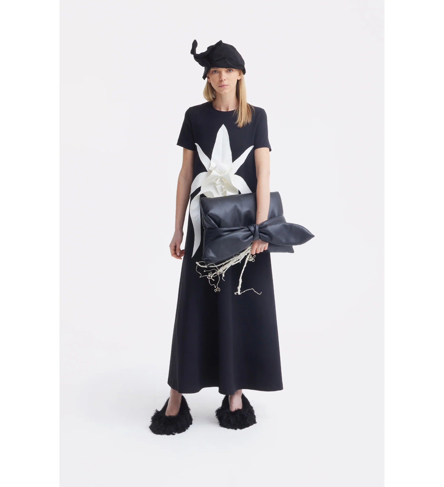 Ankle-Length Knit Dress With Flower Detail - Black - Image 2