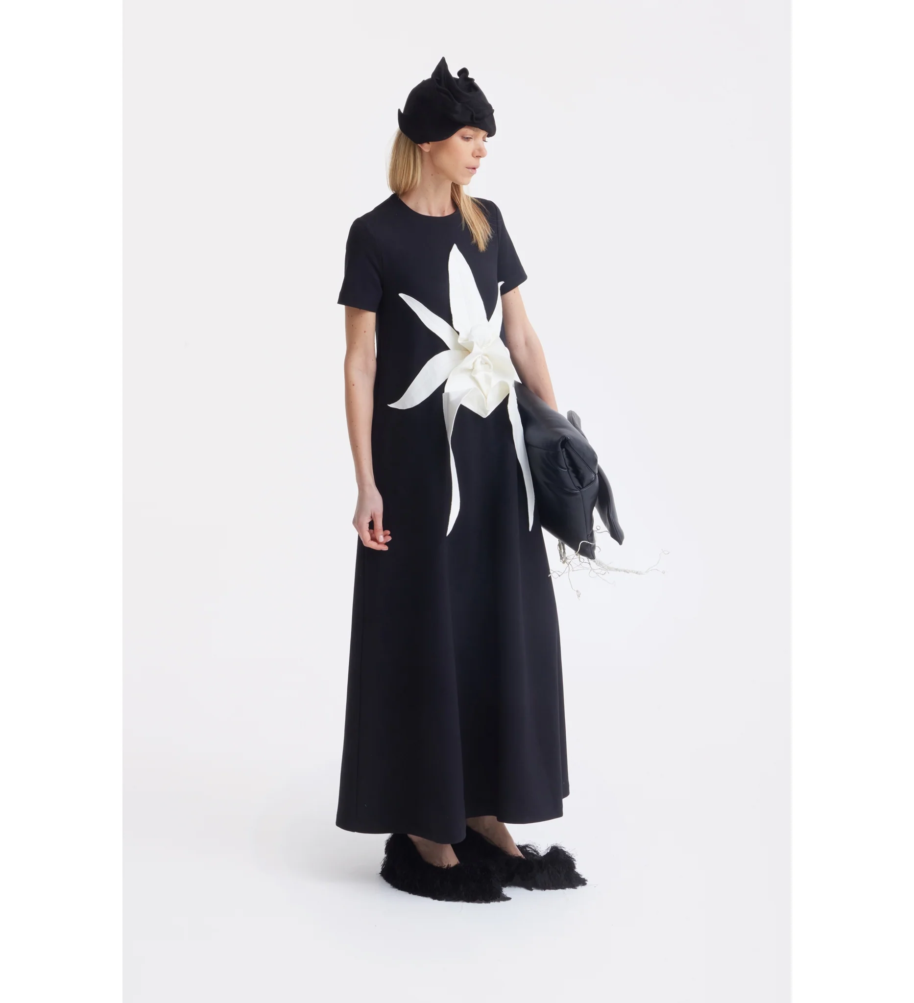 Ankle-Length Knit Dress With Flower Detail - Black - Image 4