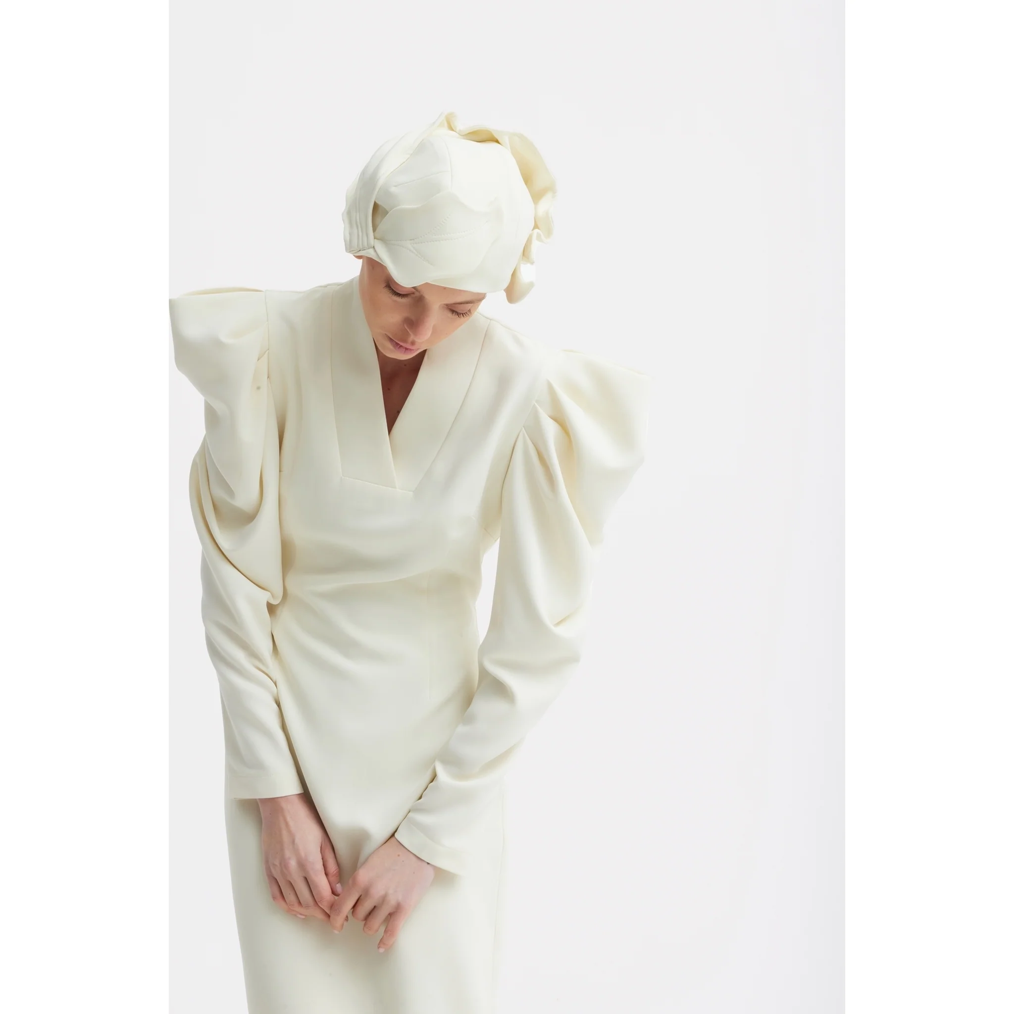 Crepe Midi Dress With Statement Sleeves - Ivory - Image 7