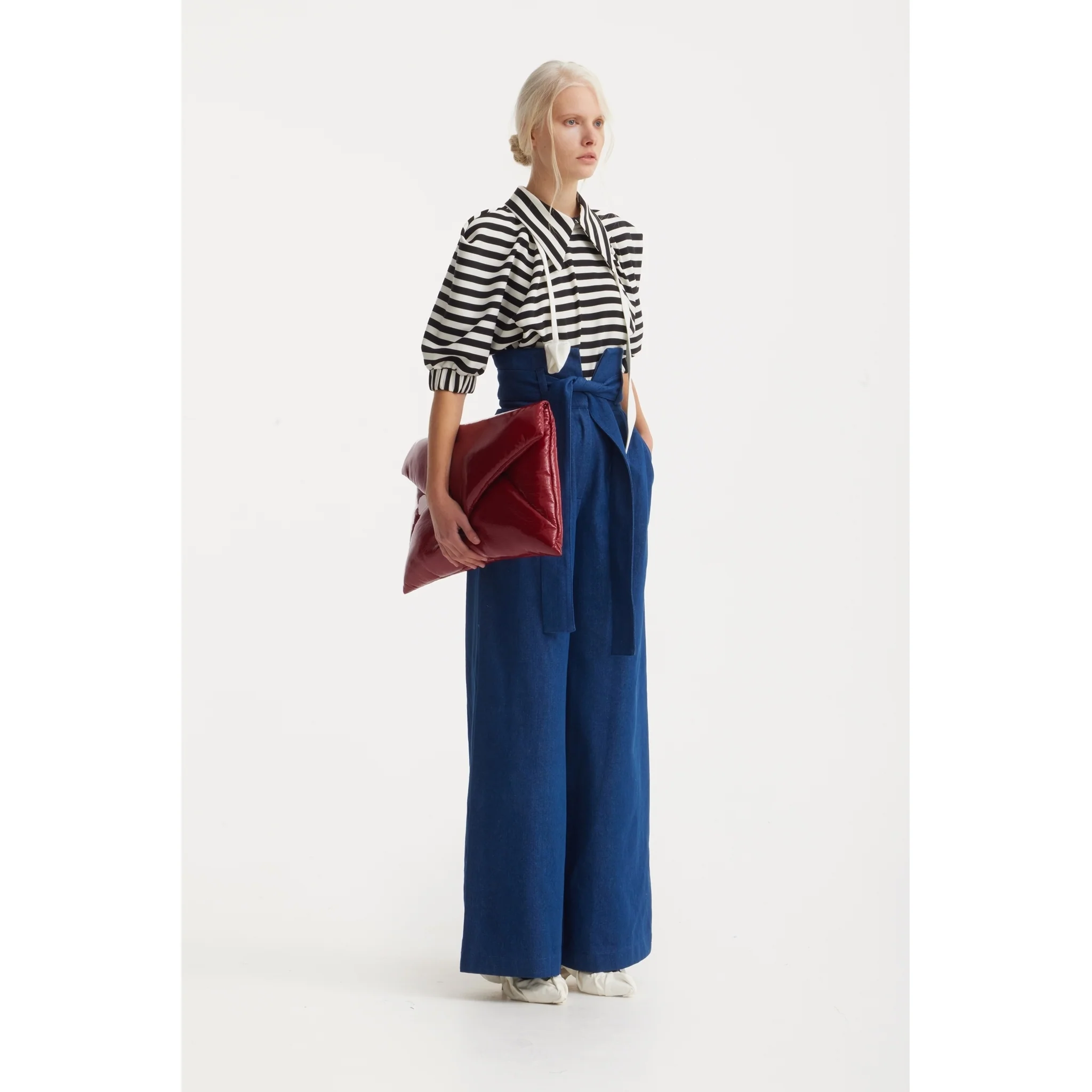 Designer Blouse With Black White Stripes - Image 4