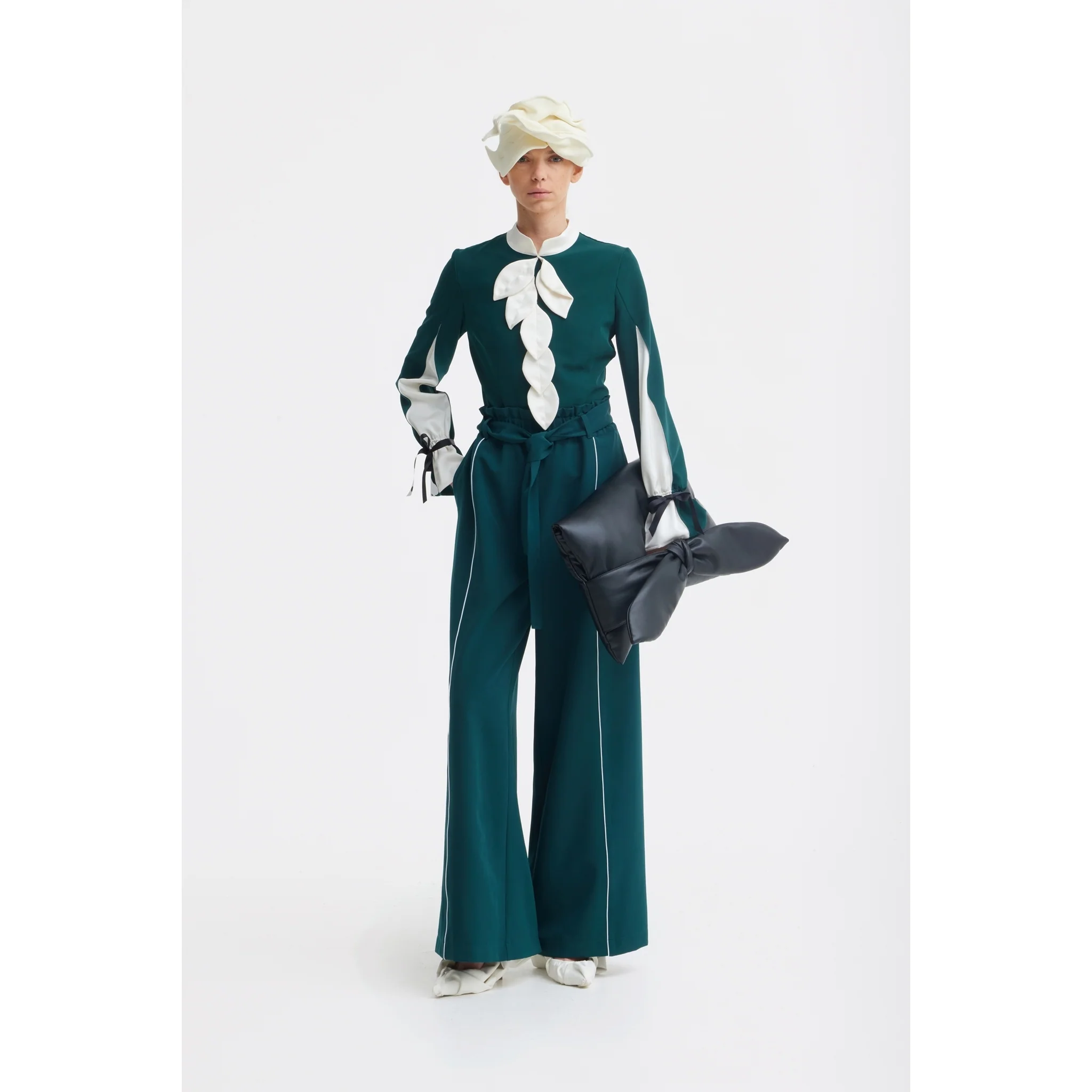 Elegant Fitted Blouse - Emerald - Image 5