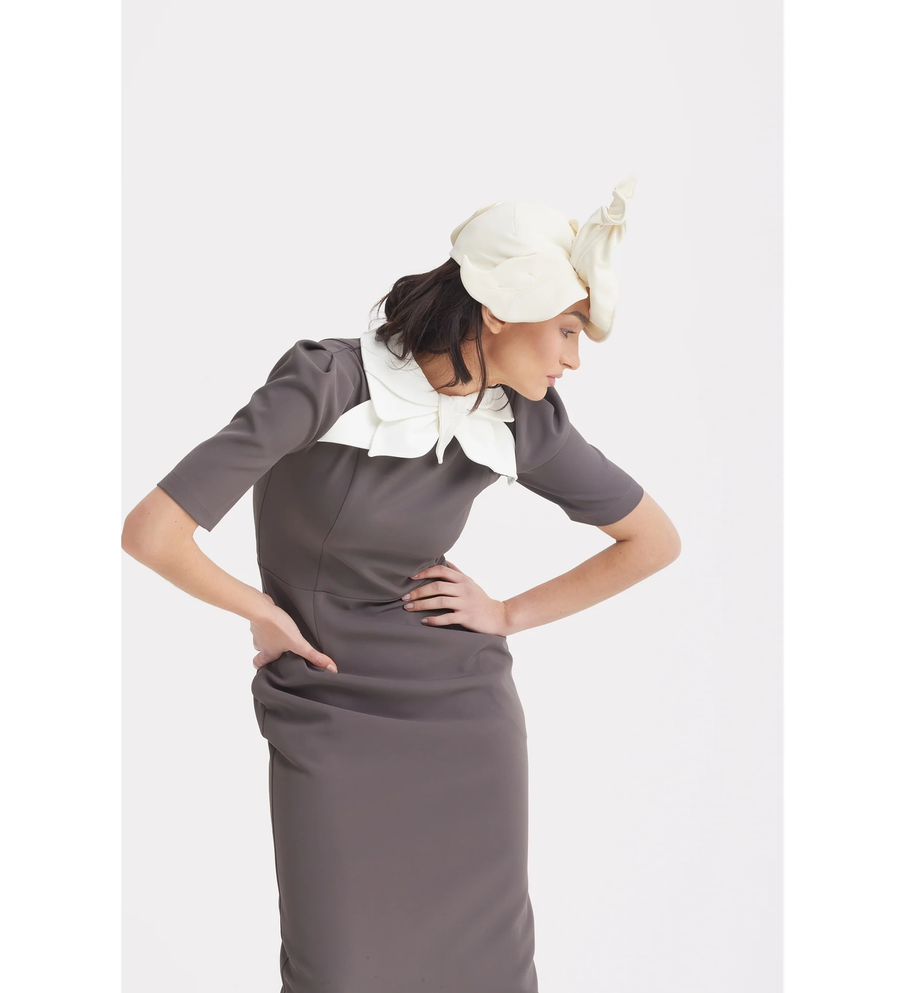 Elegant Midi Dress With Contrast Bow Collar - Taupe - Image 8