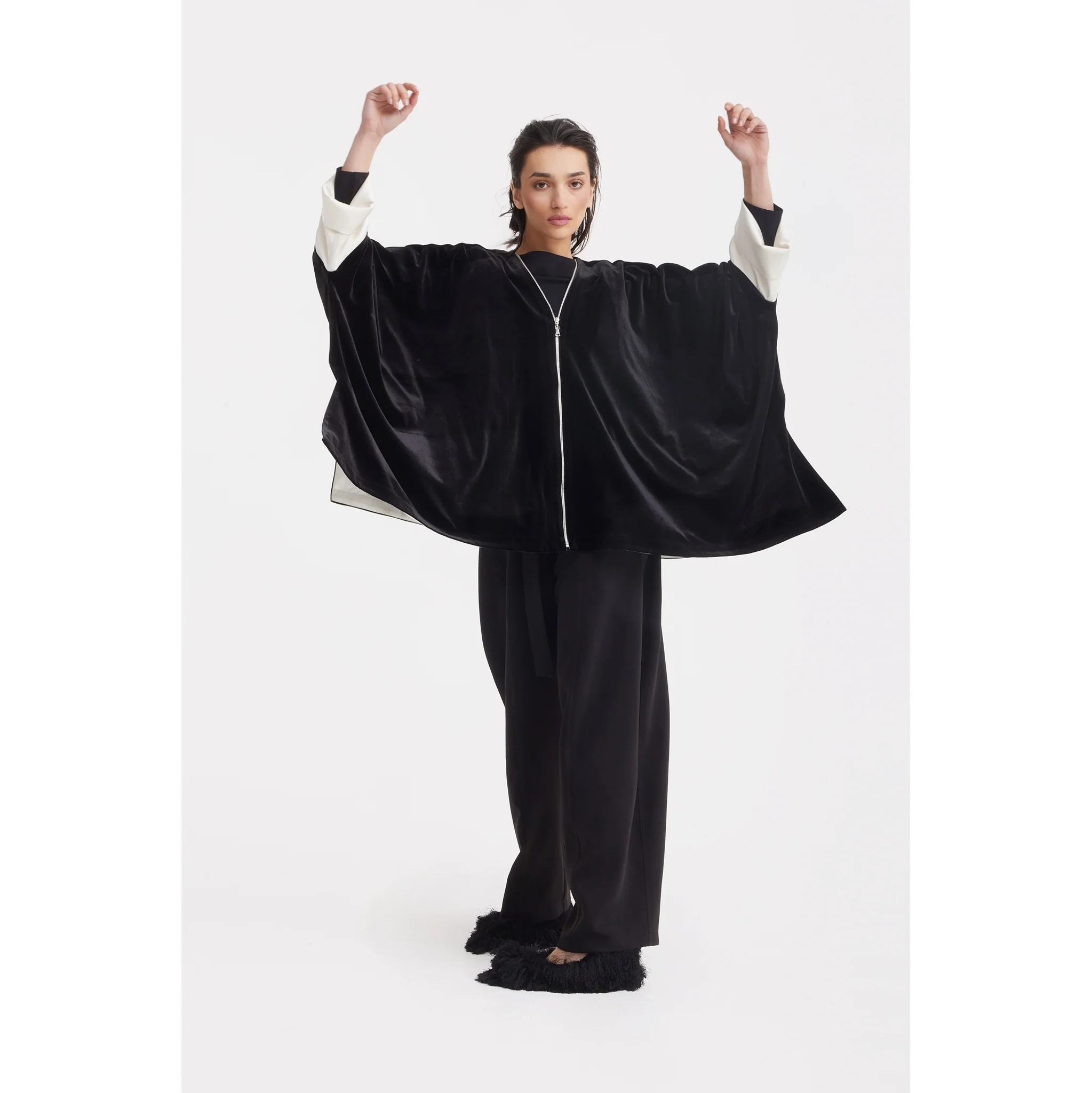 Loose Velvet Cape Jacket With Zip Front - Black - Image 10