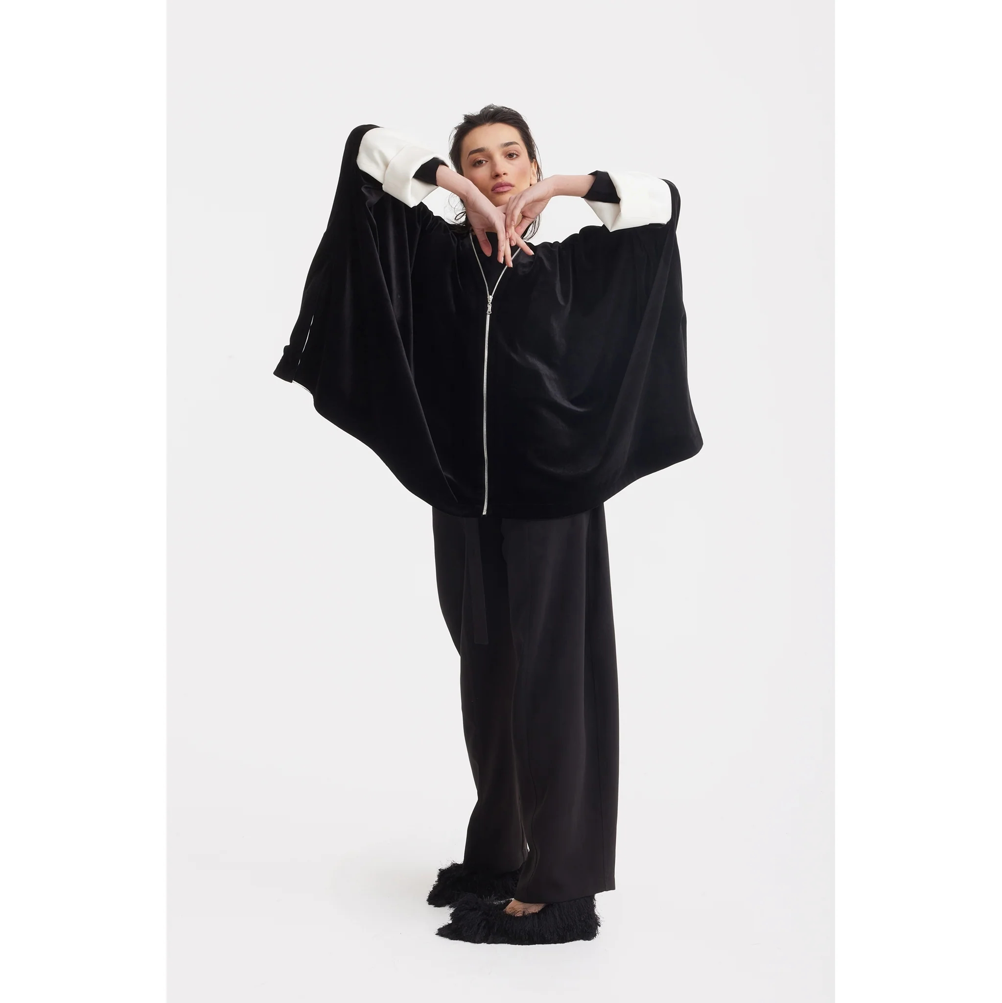 Loose Velvet Cape Jacket With Zip Front - Black - Image 11