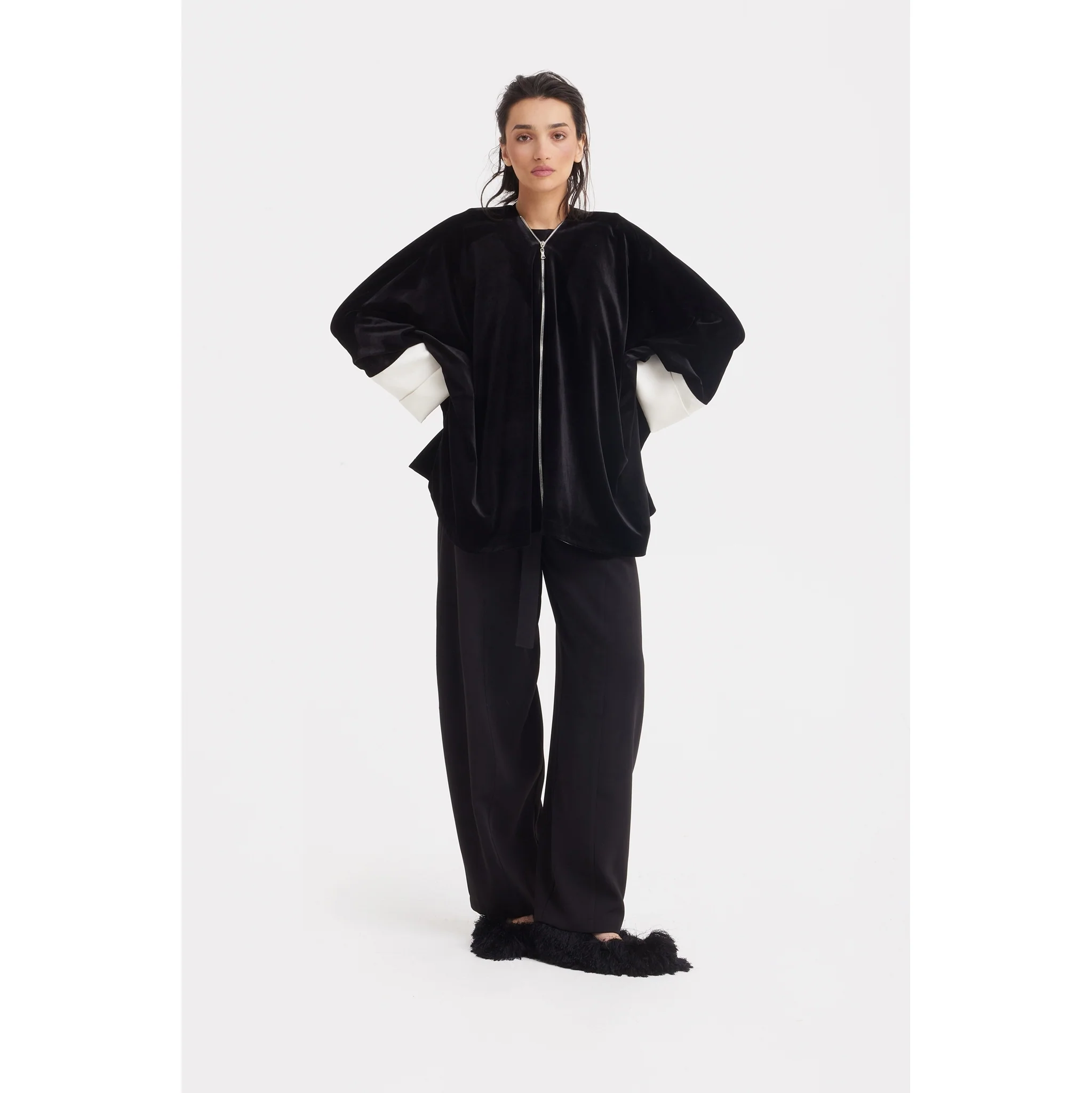 Loose Velvet Cape Jacket With Zip Front - Black - Image 12