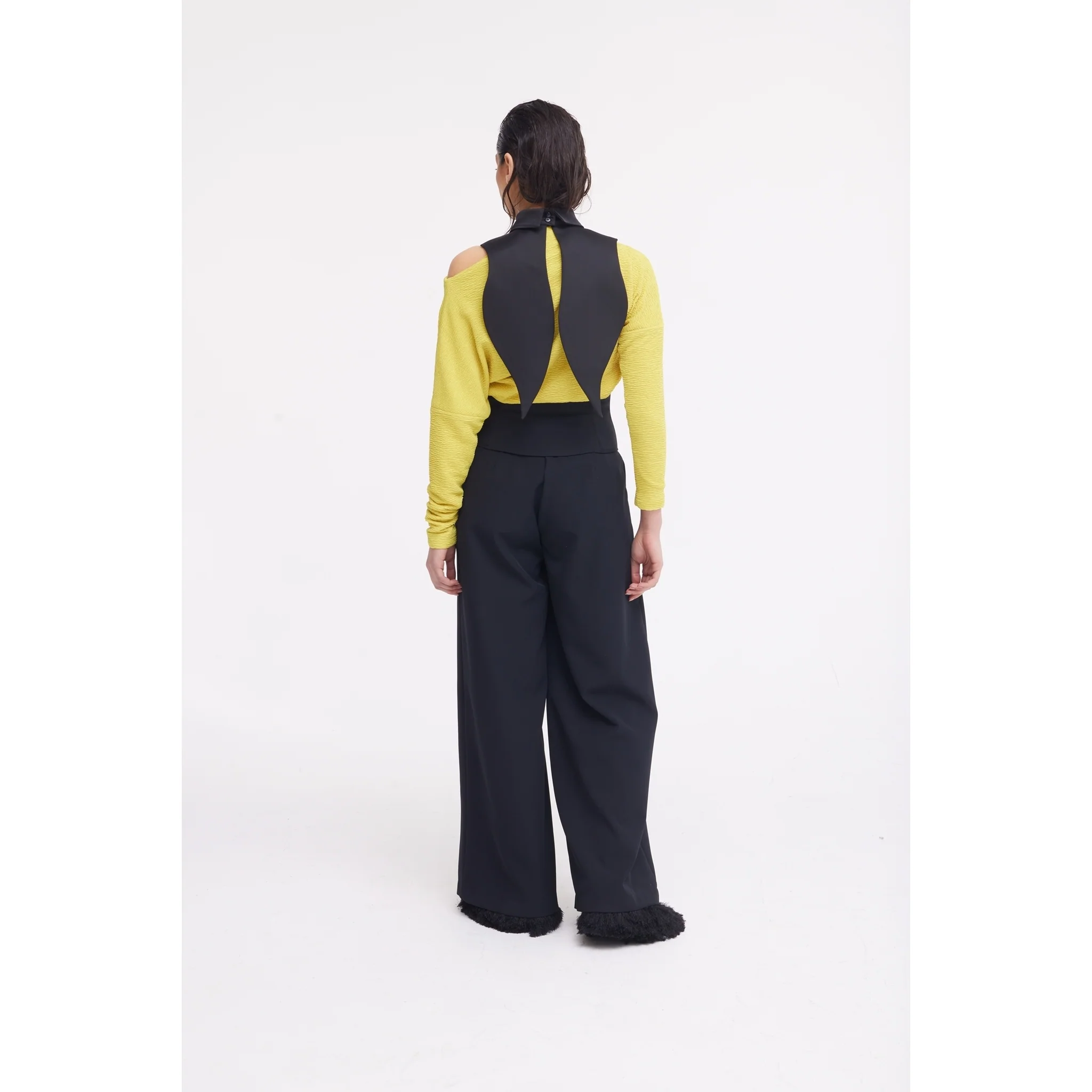 Oversized Satin Bib Collar - Black - Image 9