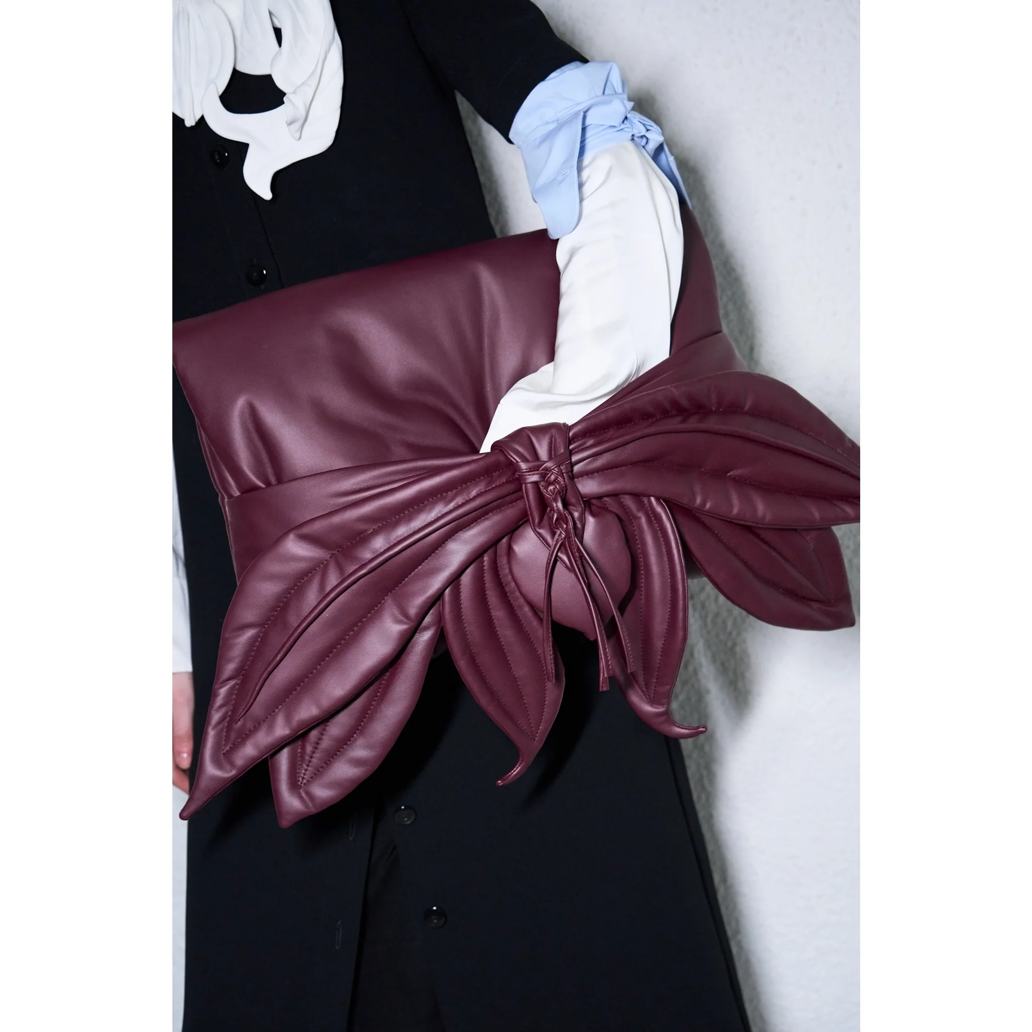 Petal Faux Leather Evening Clutch Bag - Burgundy - Image 7