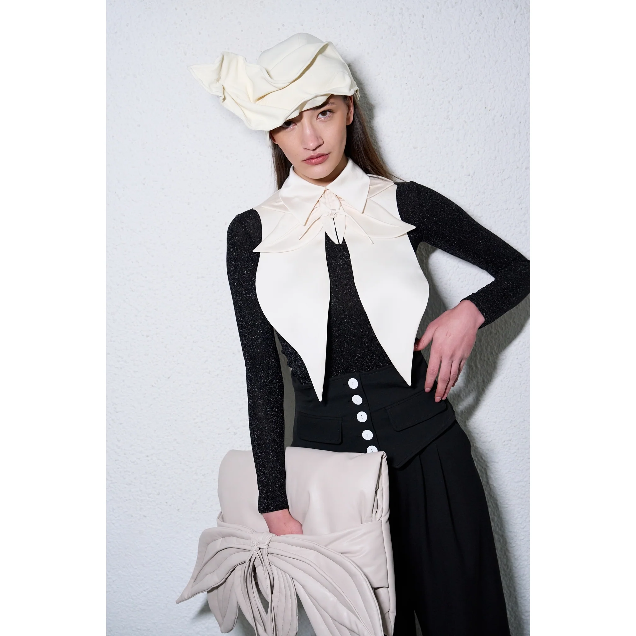 Petal Faux Leather Evening Clutch Bag - Ecru - Image 9