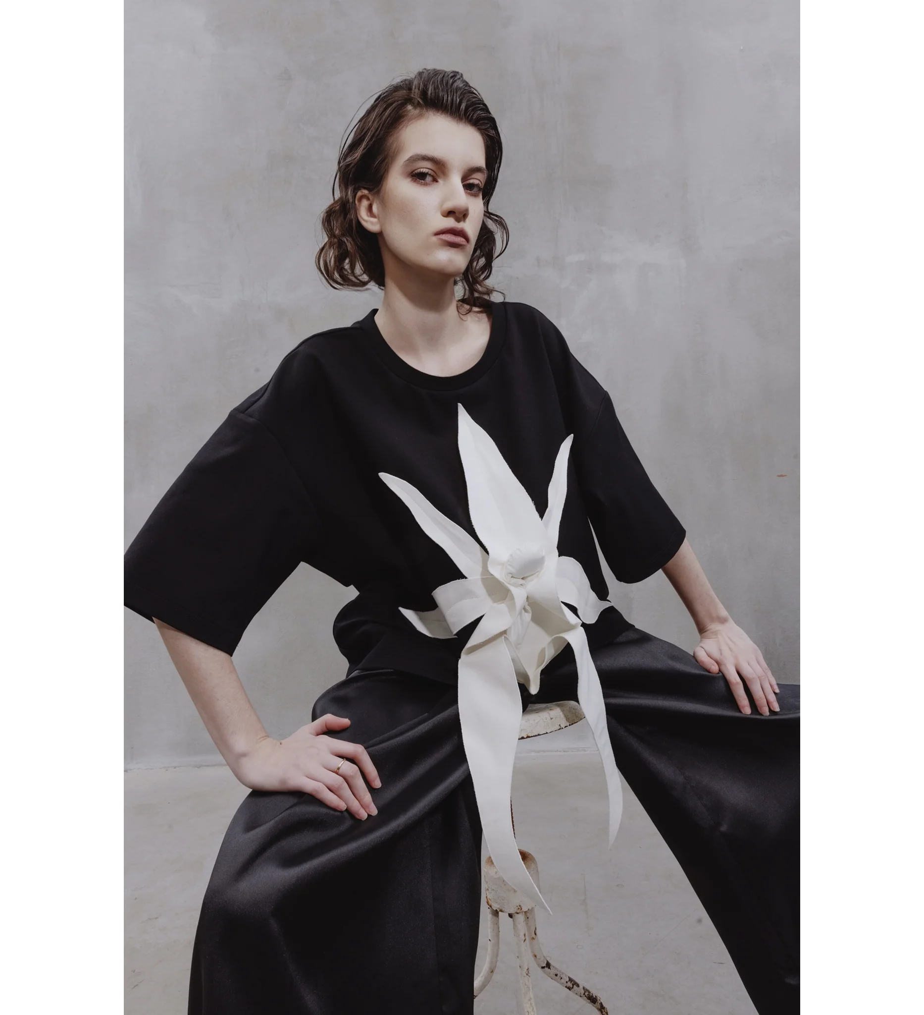 Relaxed Fit Knit Top - Black - Image 7