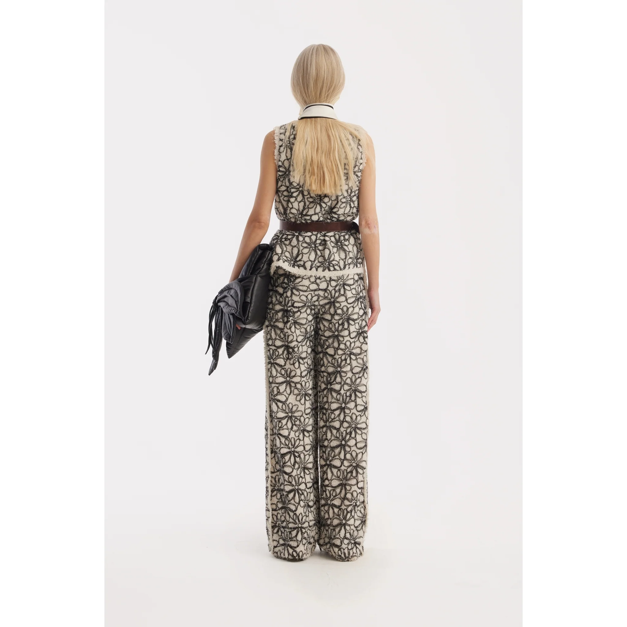 Sleeveless Abstract Textured Top - Ivory - Image 5