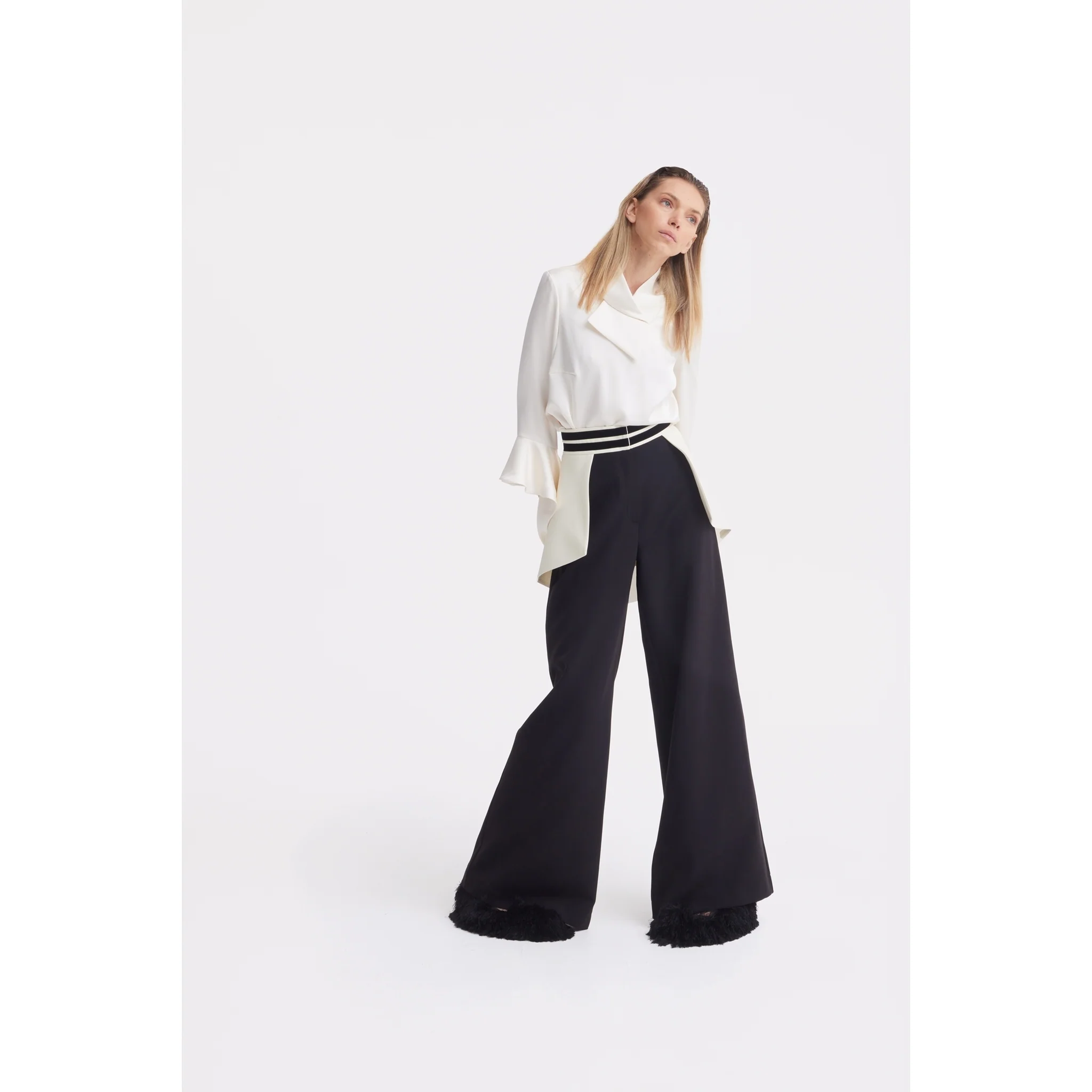 Statement Waist Wide-Leg Trousers - Black - Image 10