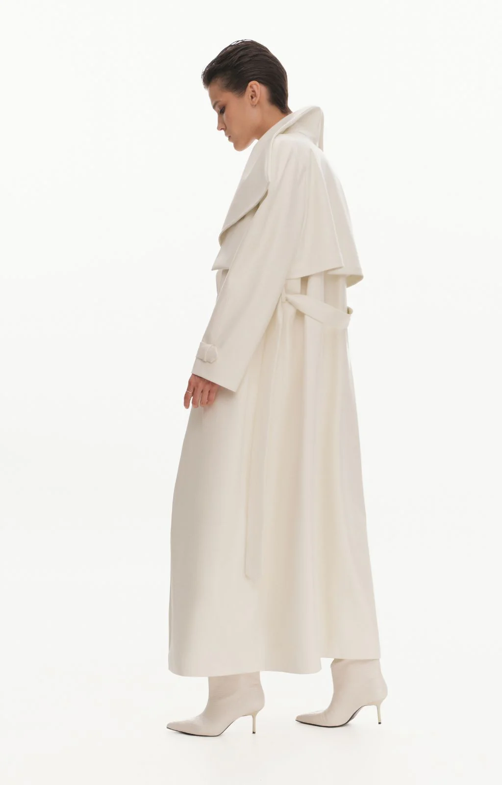 Maxi Leather Trench Coat | Ecru - Image 3