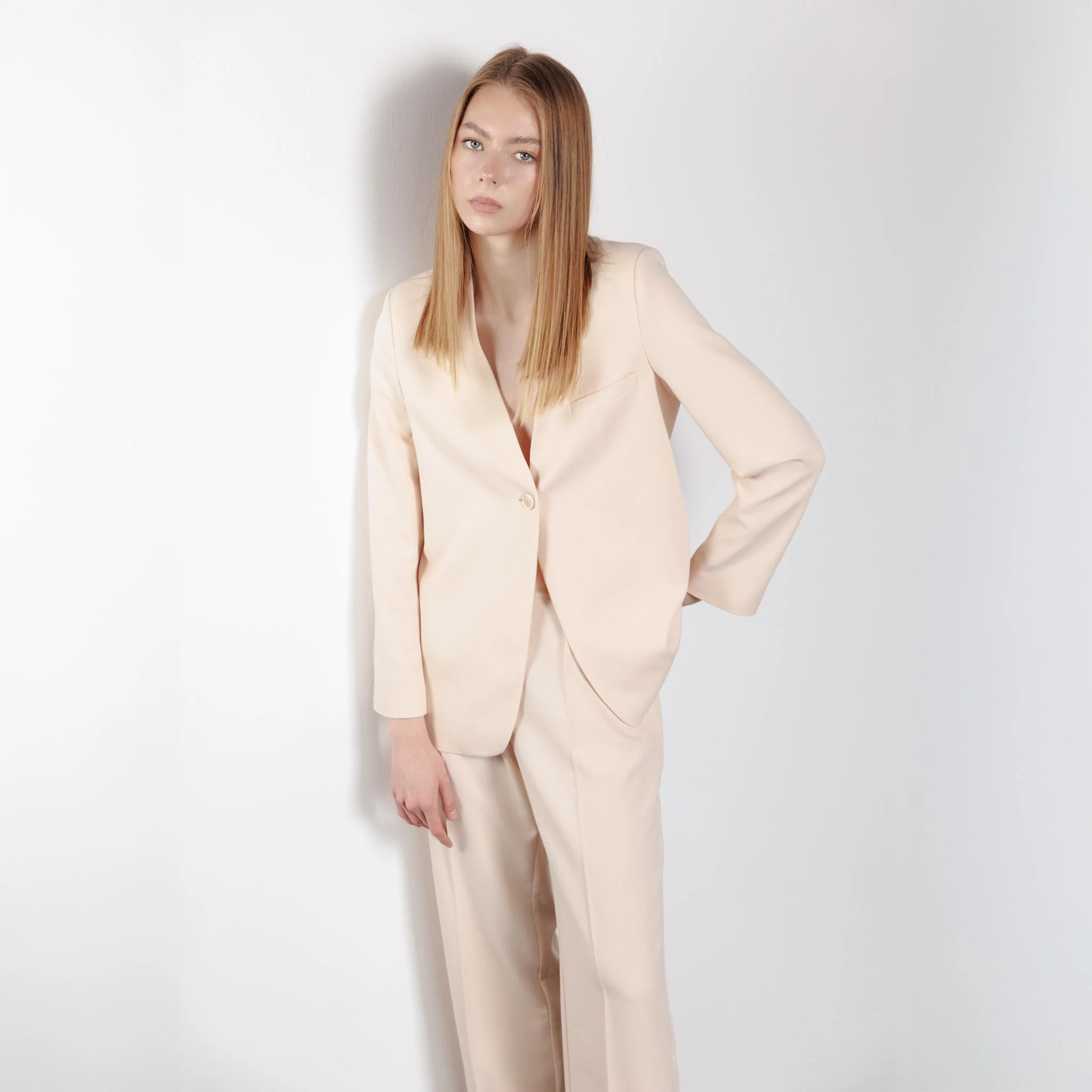 Single-Button Blush Peach Blazer - Image 2
