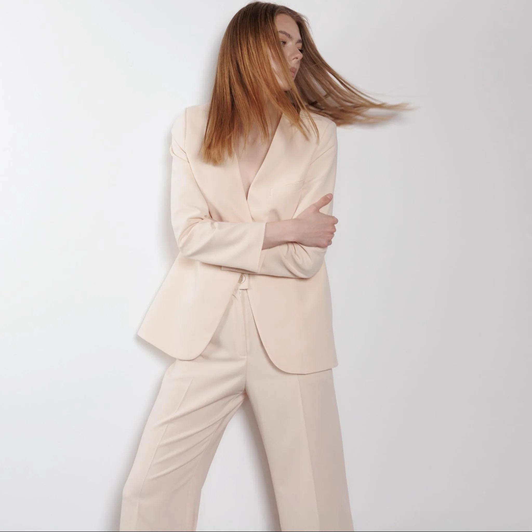 Single-Button Blush Peach Blazer - Image 3