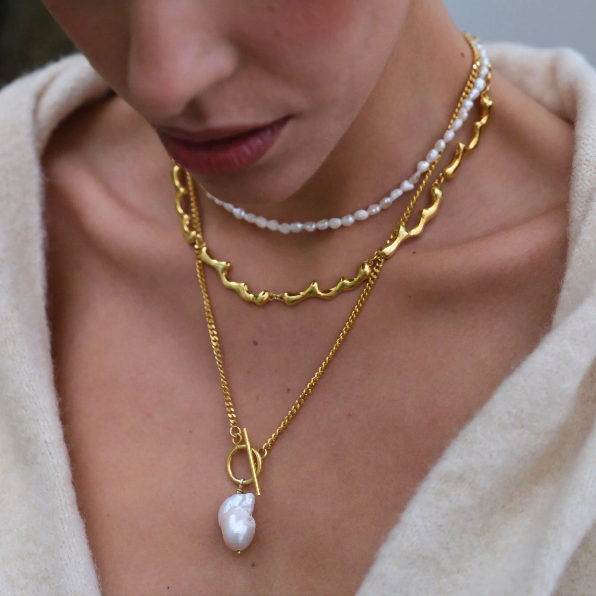 Drop Necklace Choker | Gold - Image 2