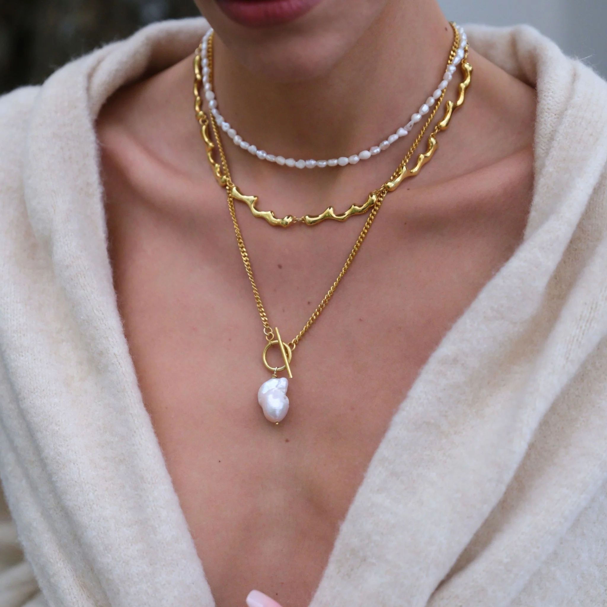 Drop Necklace Choker | Gold - Image 3