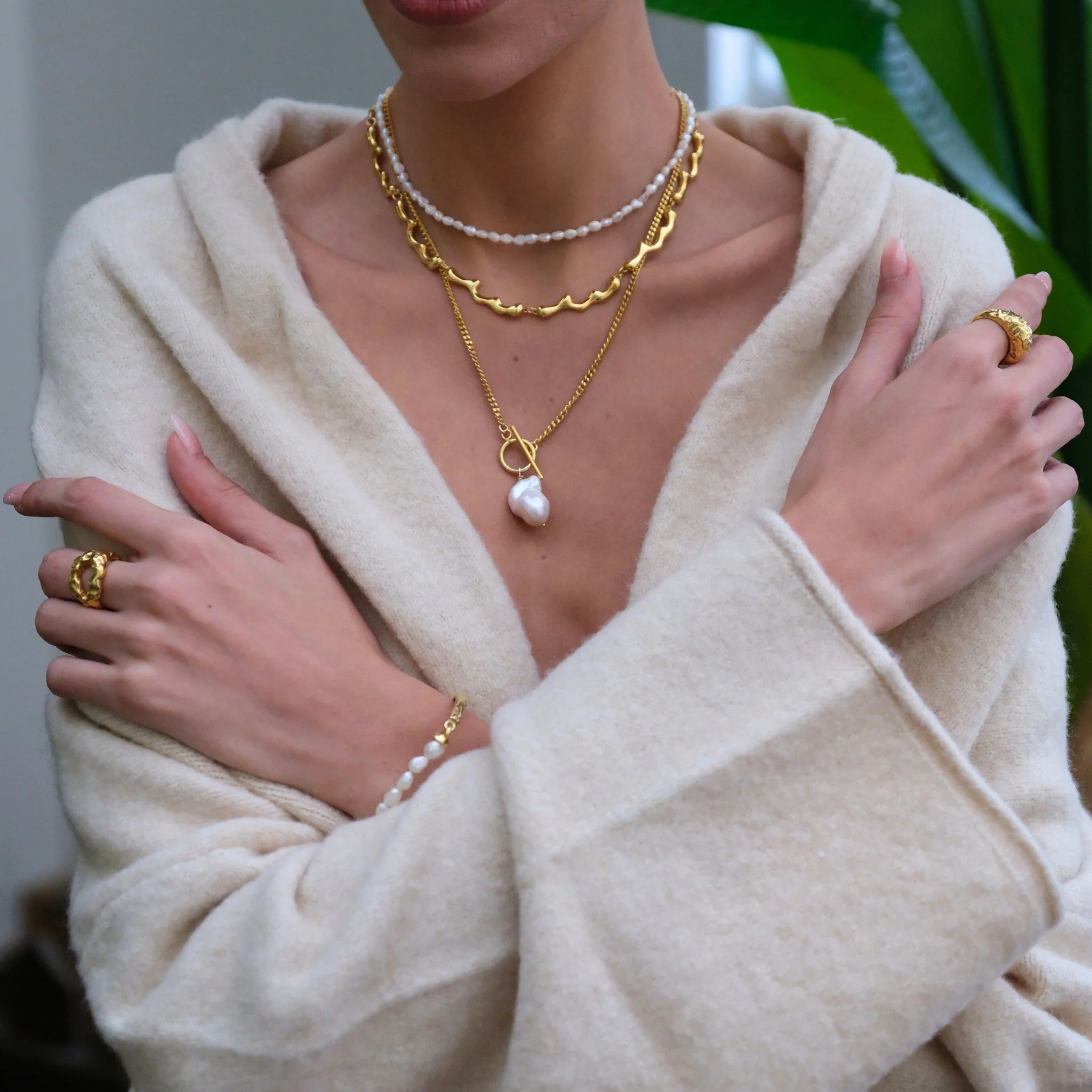 Drop Necklace Choker | Gold - Image 4