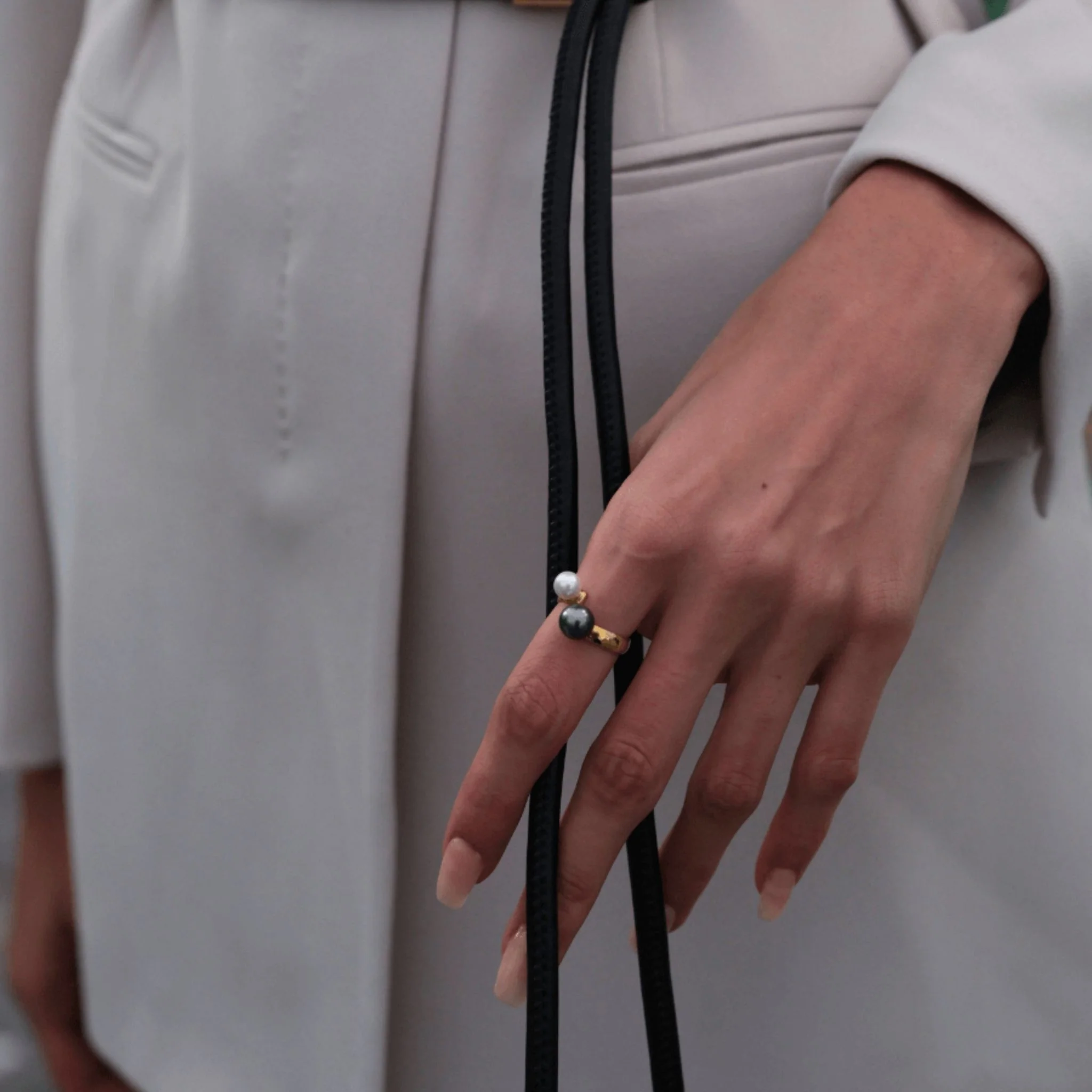 Gray Pearl Ring | Gold - Image 2