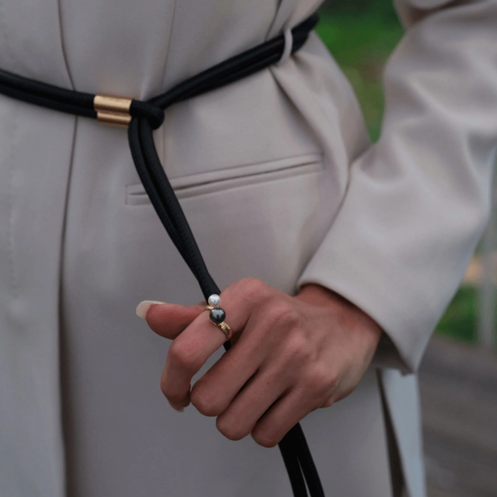 Gray Pearl Ring | Gold - Image 3